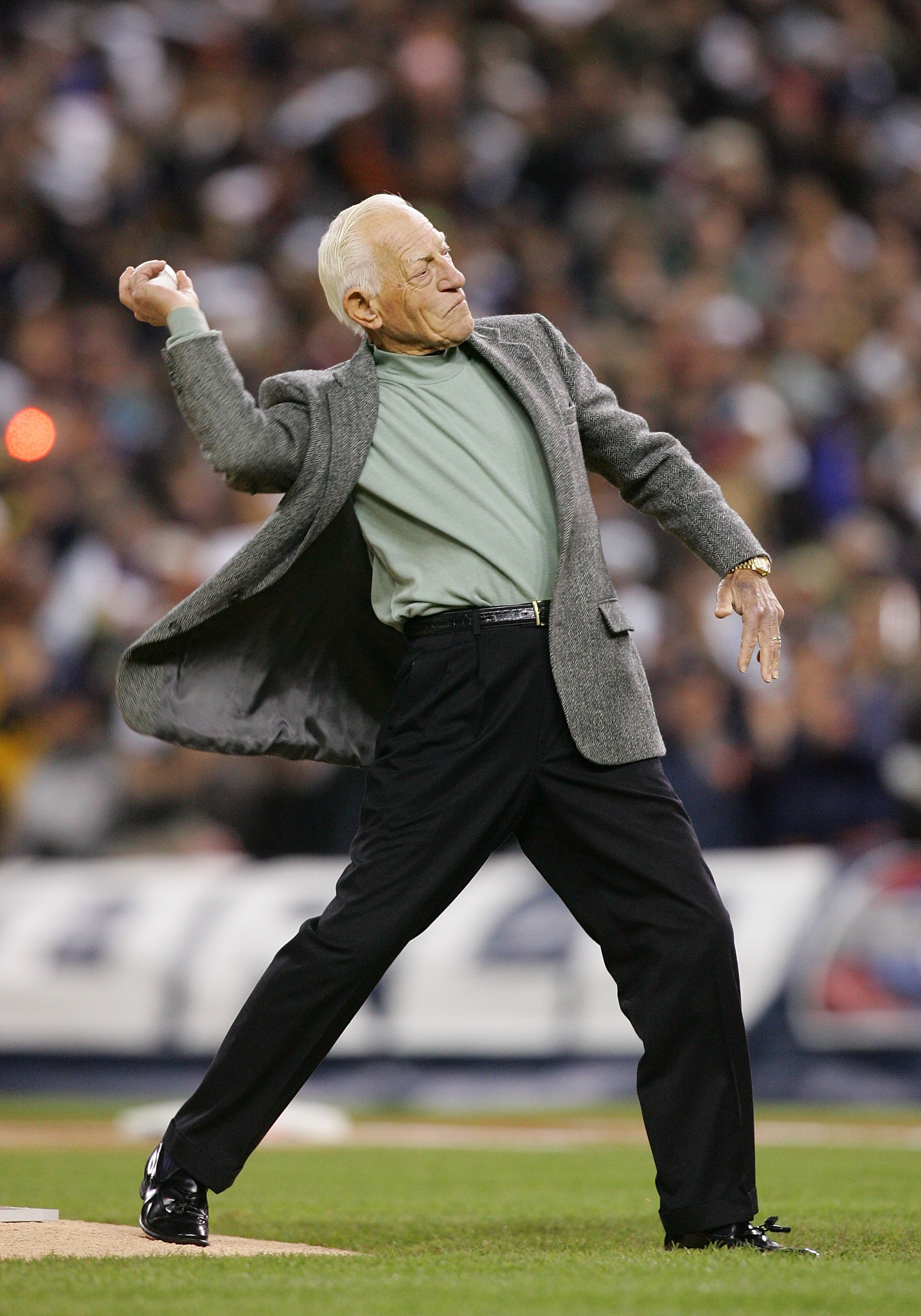 DETROIT - OCTOBER 22:  Former manager of the Detroit Tigers Sparky Anderson throws out the first pitch before the Tigers take on the St. Louis Cardinals during Game Two of 2006 World Series October 22, 2006 at Comerica Park in Detroit, Michigan.   (Photo