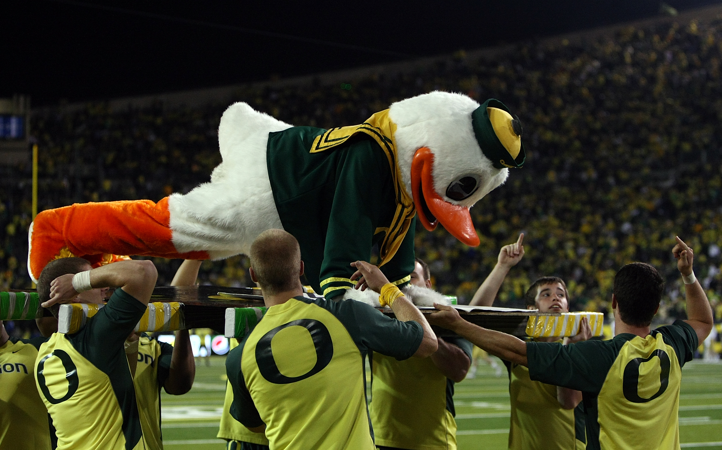 Oregon Ducks Mascot Push Ups