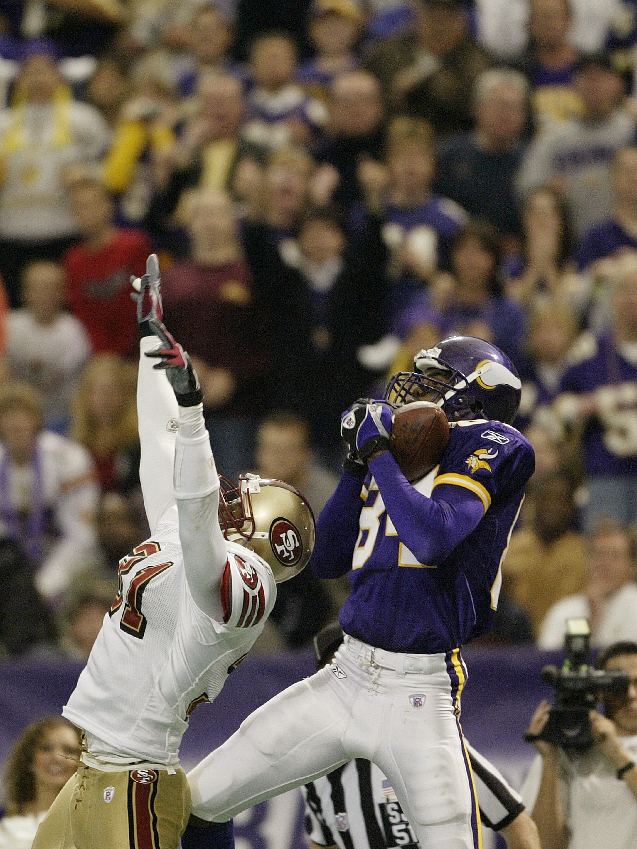 Randy Moss Claimed by Titans Off Waivers, From Vikings - The New York Times