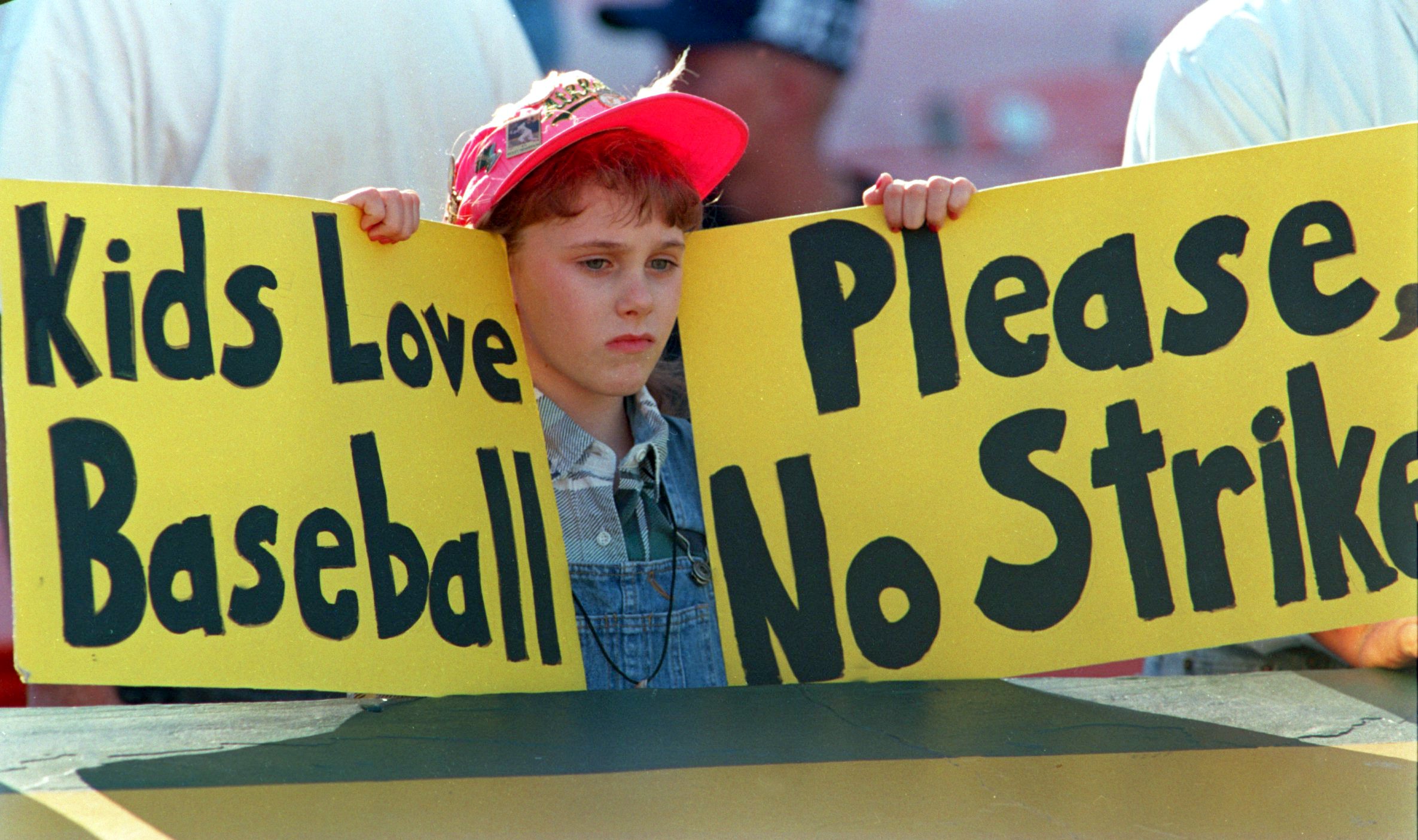 11 Aug 1994: ERIN STATES, 10, OF TRACY, CALIFORNIA SHOWS HER DISAPROVAL OF THE BASEBALL STRIKE BEFORE THE ATHLETICS V MARINERS GAME IN OAKLAND.