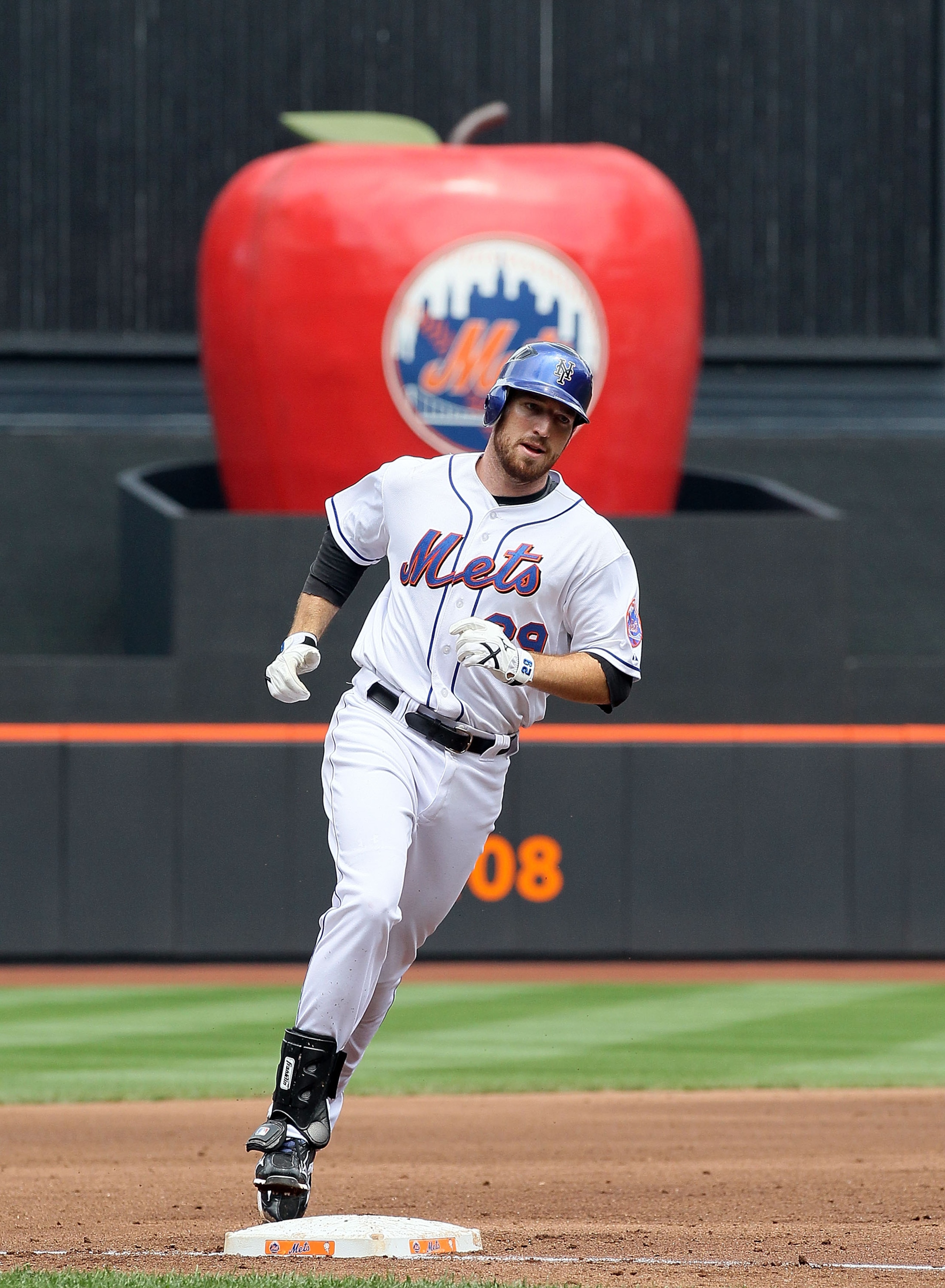 NEW YORK - JULY 29:  Ike Davis #29 of the New York Mets runs the bases after his third inning three run home run against the St. Louis Cardinals on July 29, 2010 at Citi Field in the Flushing neighborhood of the Queens borough of New York City.  (Photo by