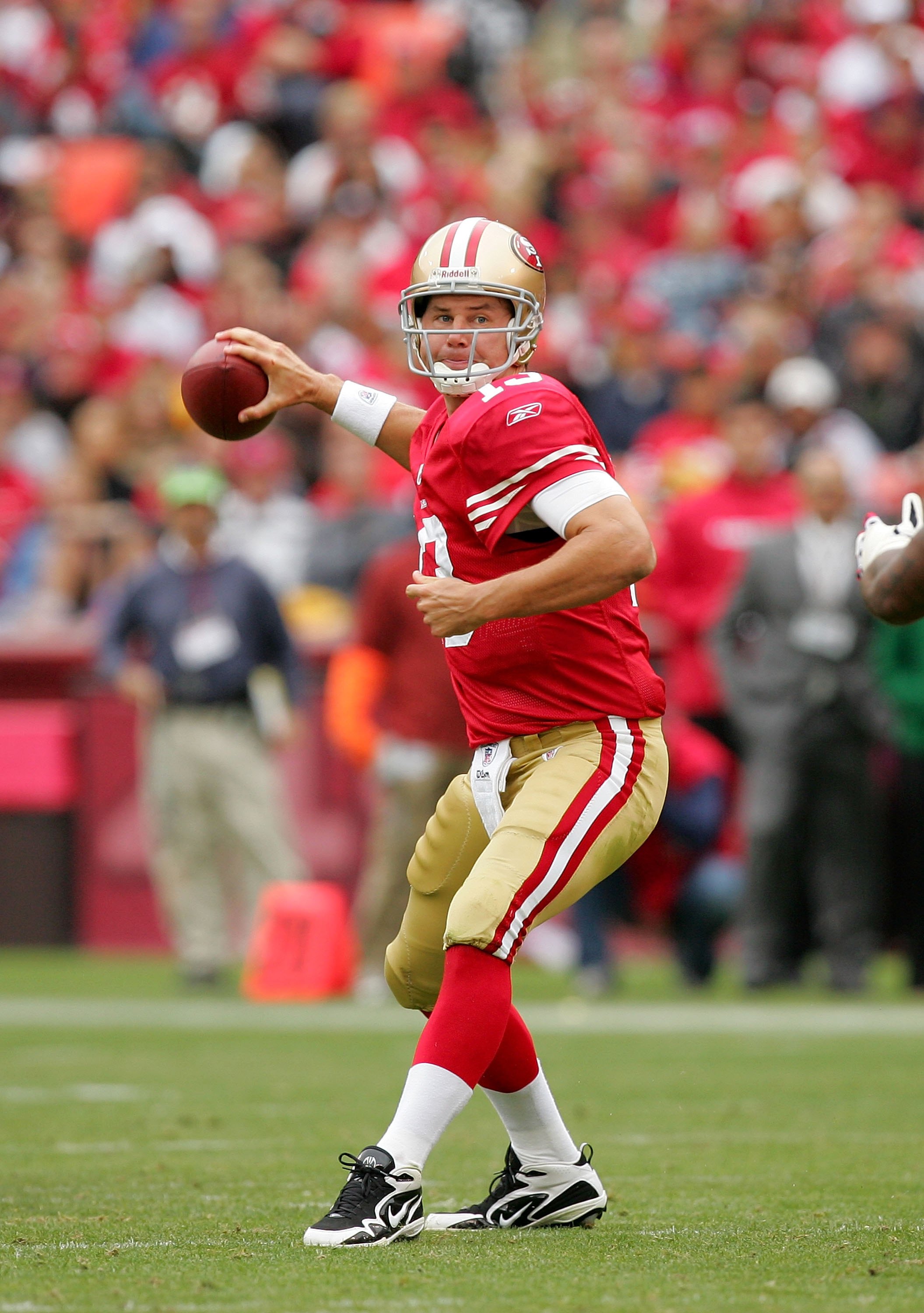 Shaun Hill Completes A Pass For The 49ers