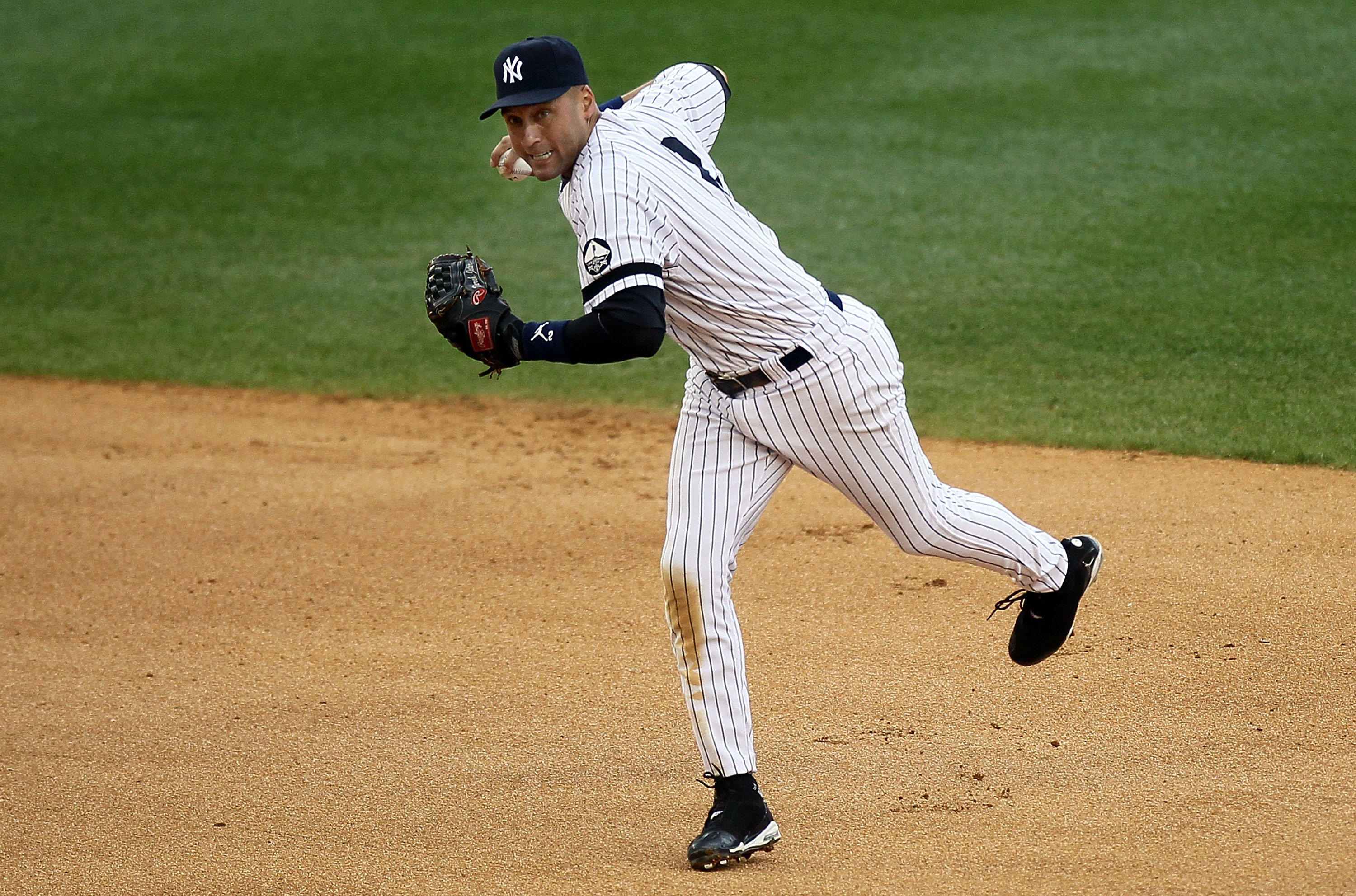 Would Never Walk a Runway”- When NY Yankees Legend Derek Jeter Revealed His  Discomfort With the Runway - EssentiallySports