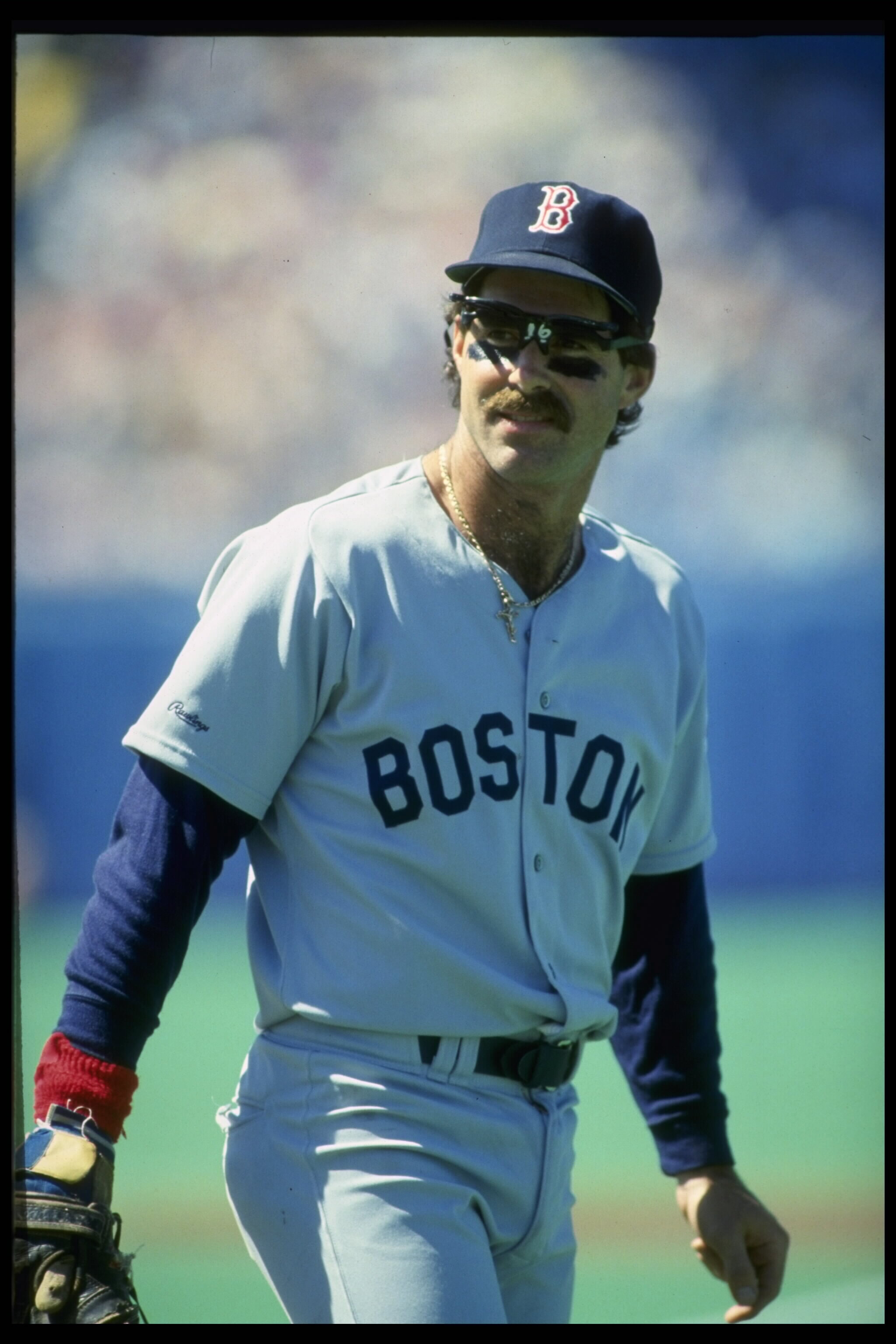 Undated:  First baseman Bill Buckner of the Boston Red Sox heads for the dug out.  Mandatory Credit:  Gray Mortimore/Allsport