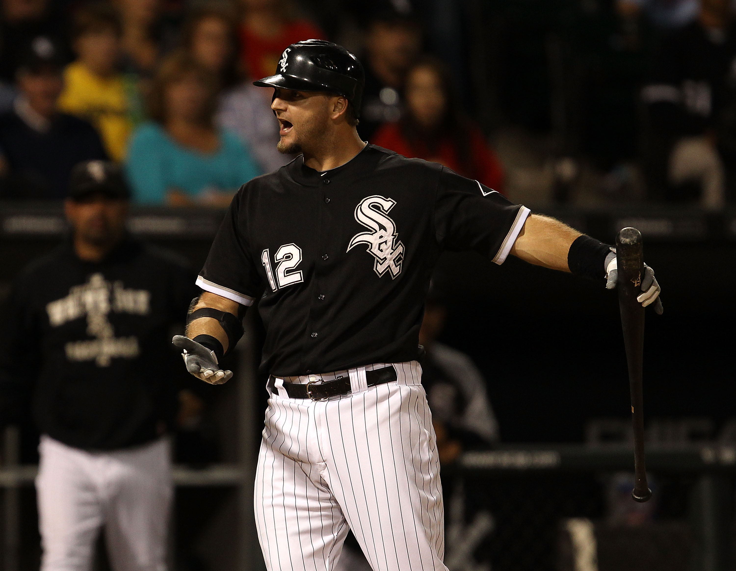 Former Chicago White Sox slugger A.J. Pierzynski hates seeing teams like  Oakland Athletics play in empty stadiums: This is a bad look for the sport