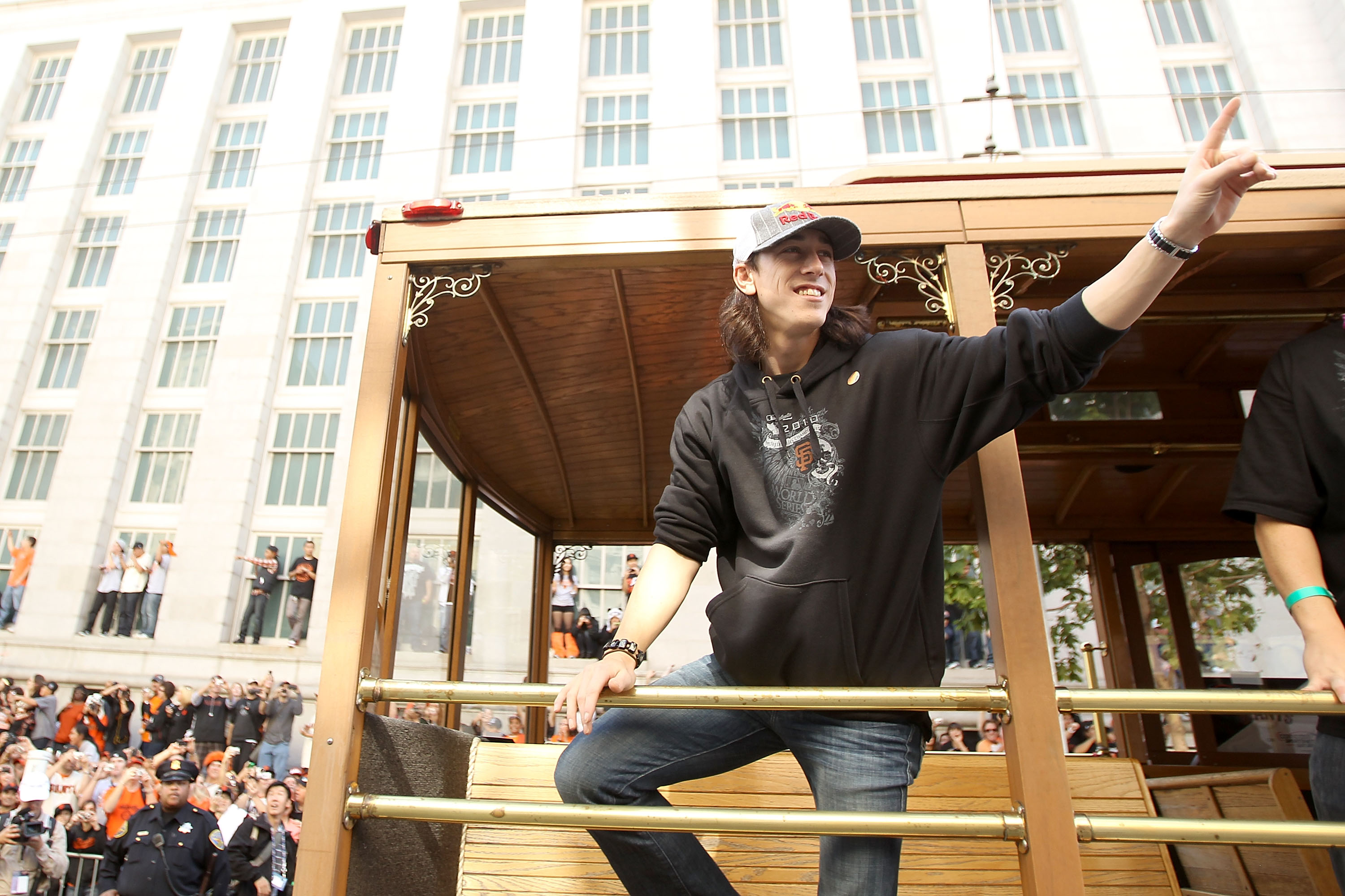 SAN FRANCISCO - NOVEMBER 03:  Tim Lincecum of the San Francisco Giants waves to the crowd during the San Francisco Giants victory parade on November 3, 2010 in San Francisco, California.  (Photo by Ezra Shaw/Getty Images)