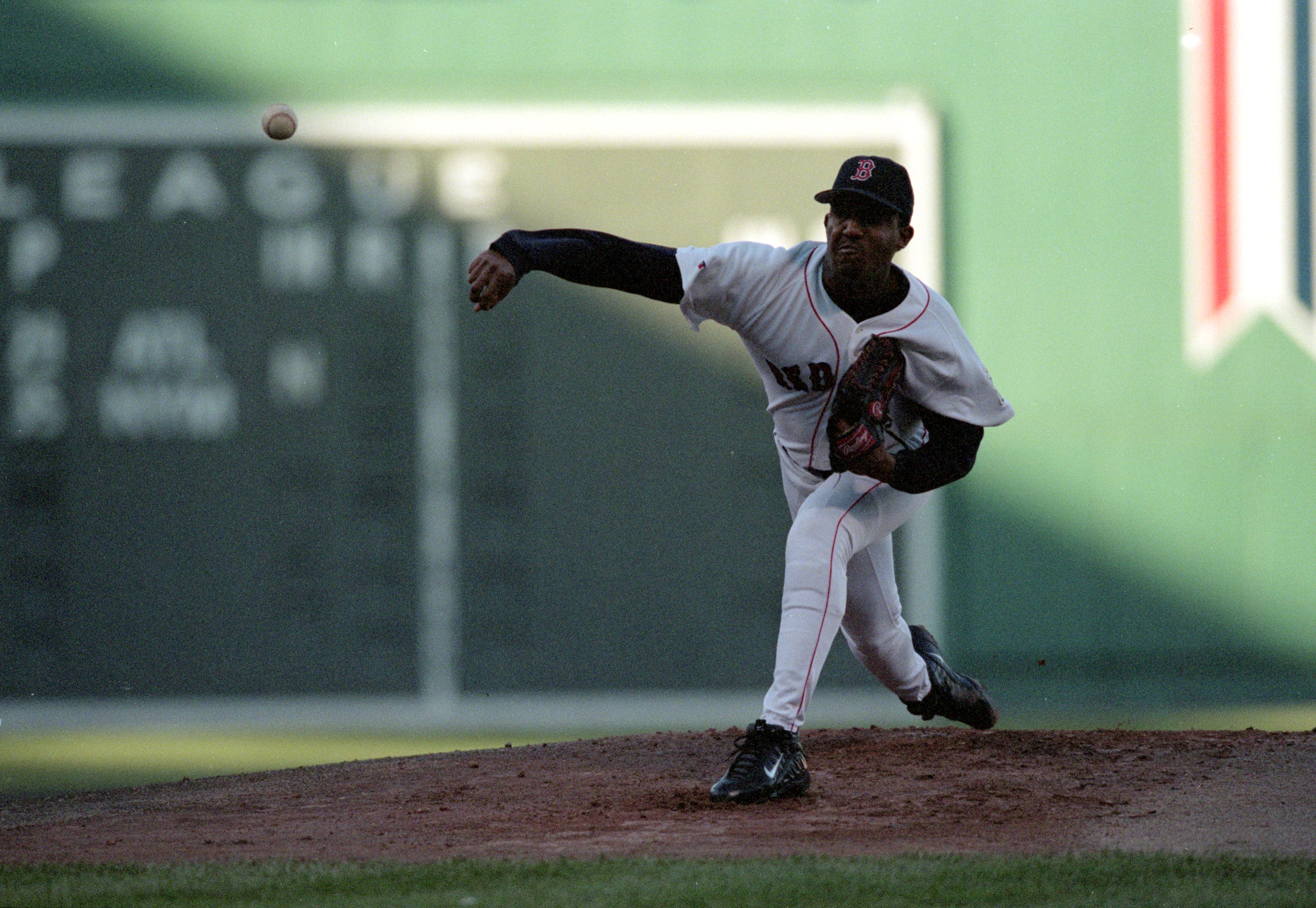 16 Oct 1999:  Pitcher Pedro Martinez #45 of the Boston Red Sox pitches the ball during the ALCS game three against the New York Yankees at Fenway Park in Boston, Massachusetts. The Red Sox defeated the Yankees 13-1. Mandatory Credit: Jonathan Daniel  /All