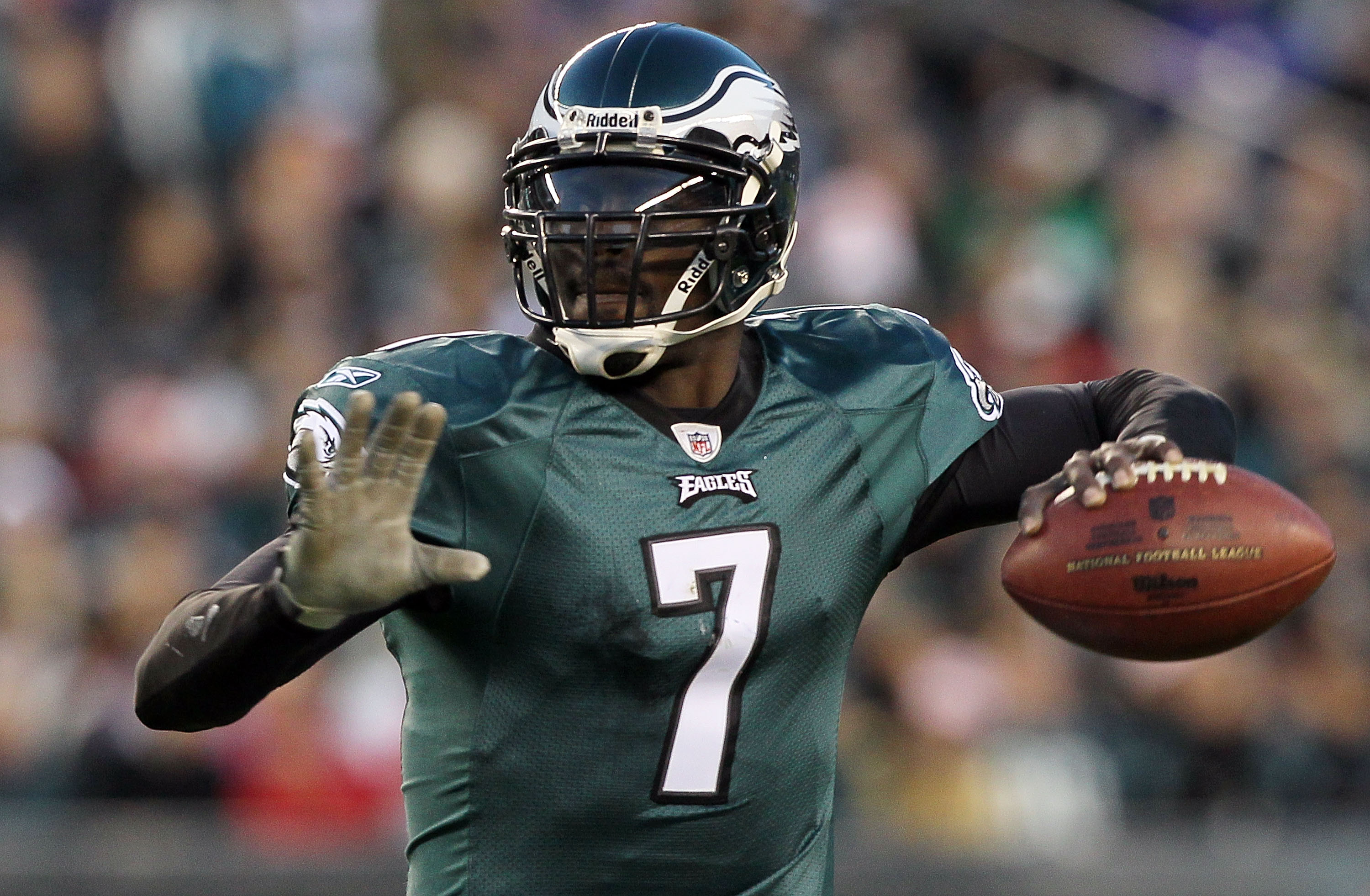 Michael Vick Injury: Updates on Steelers QB's Hamstring and Return, News,  Scores, Highlights, Stats, and Rumors