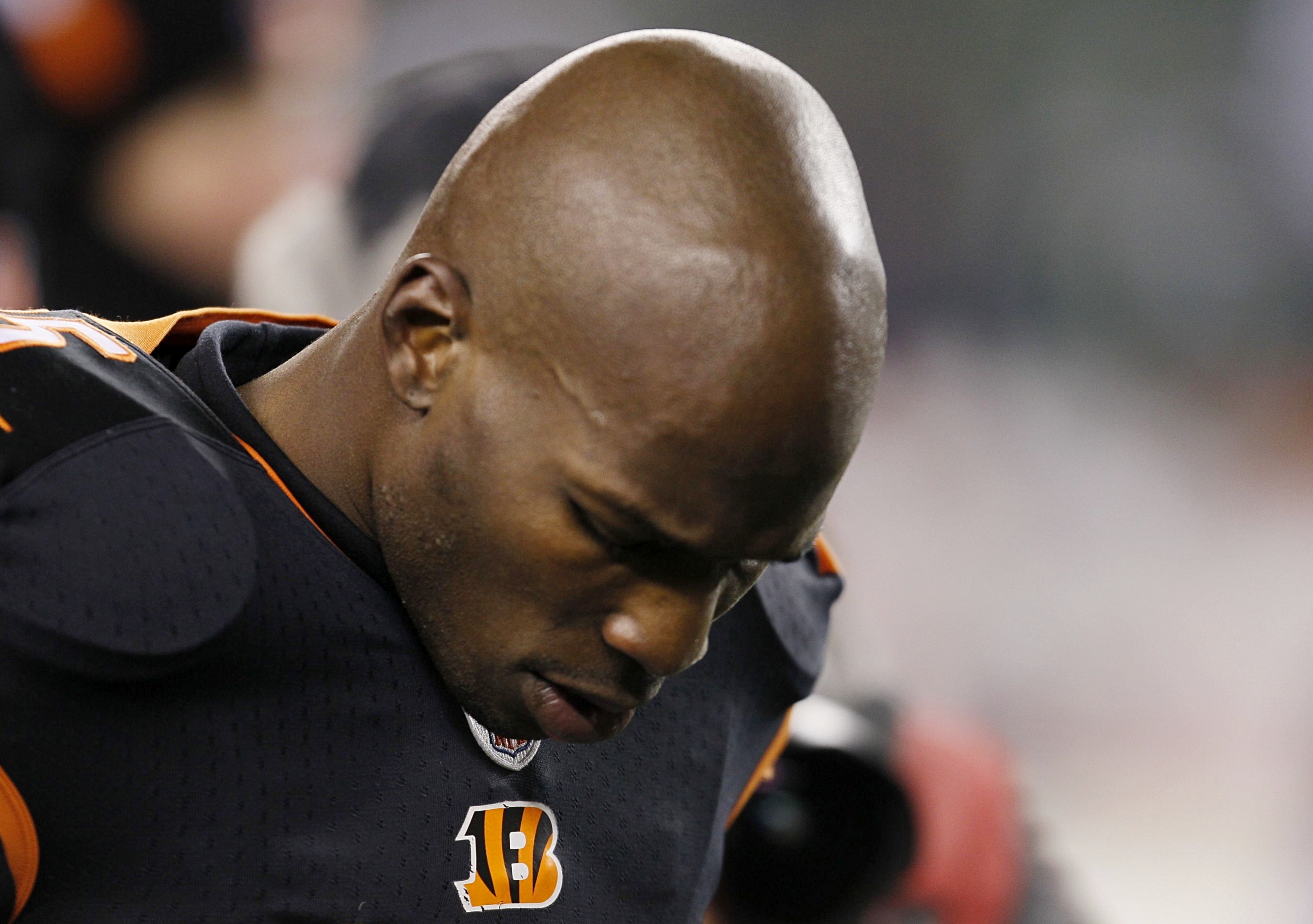 Cincinnati Bengals wide receiver Chad Ochocinco challenges NY Jets