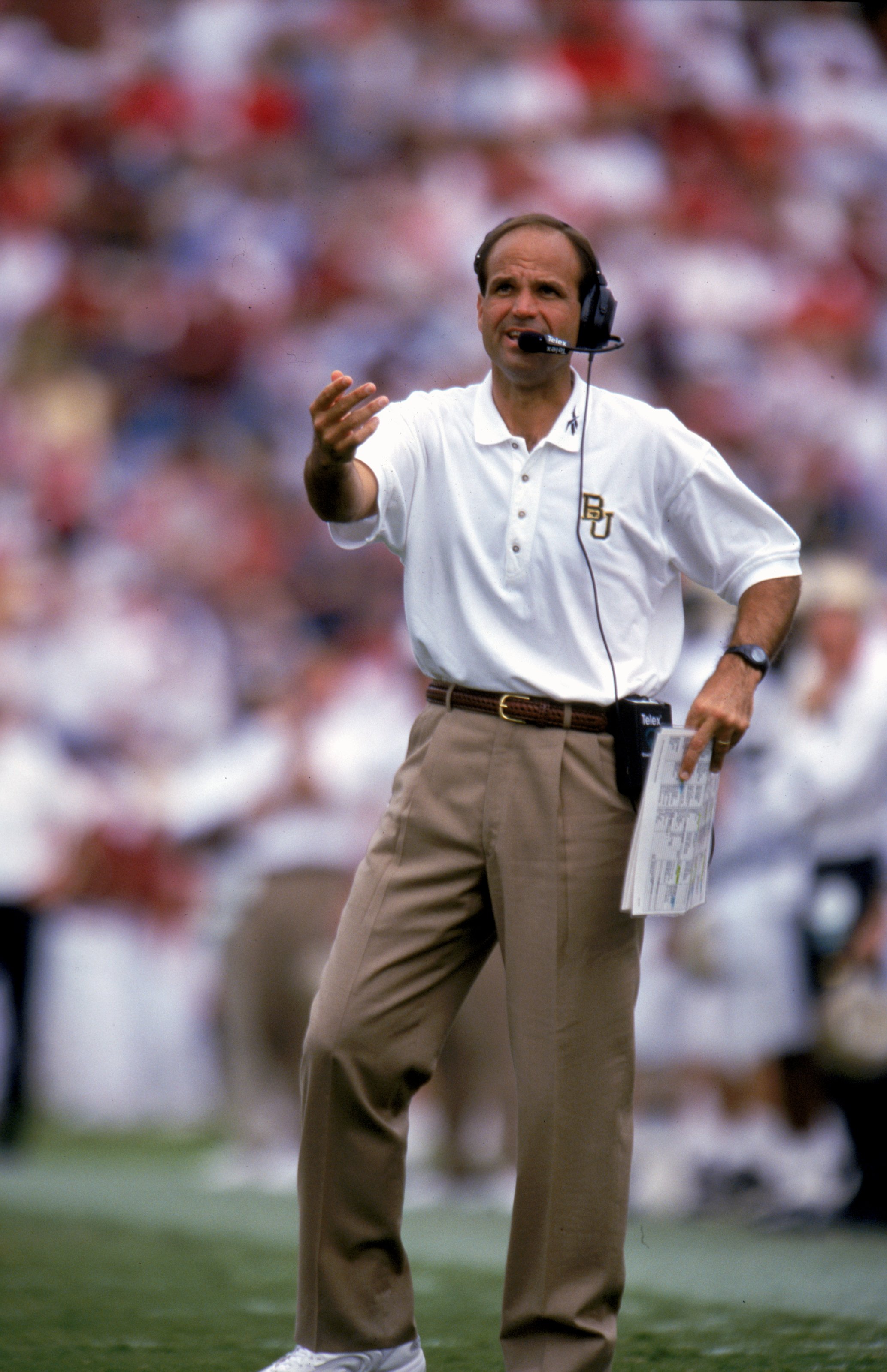 18 Sep 1999: Kevin Steele of the Baylor Bears motions from the sidelines during a game against the Oklahoma Sooners at Owen Field in Norman, Oklahoma. The Sooners defeated the Bears 41-10.