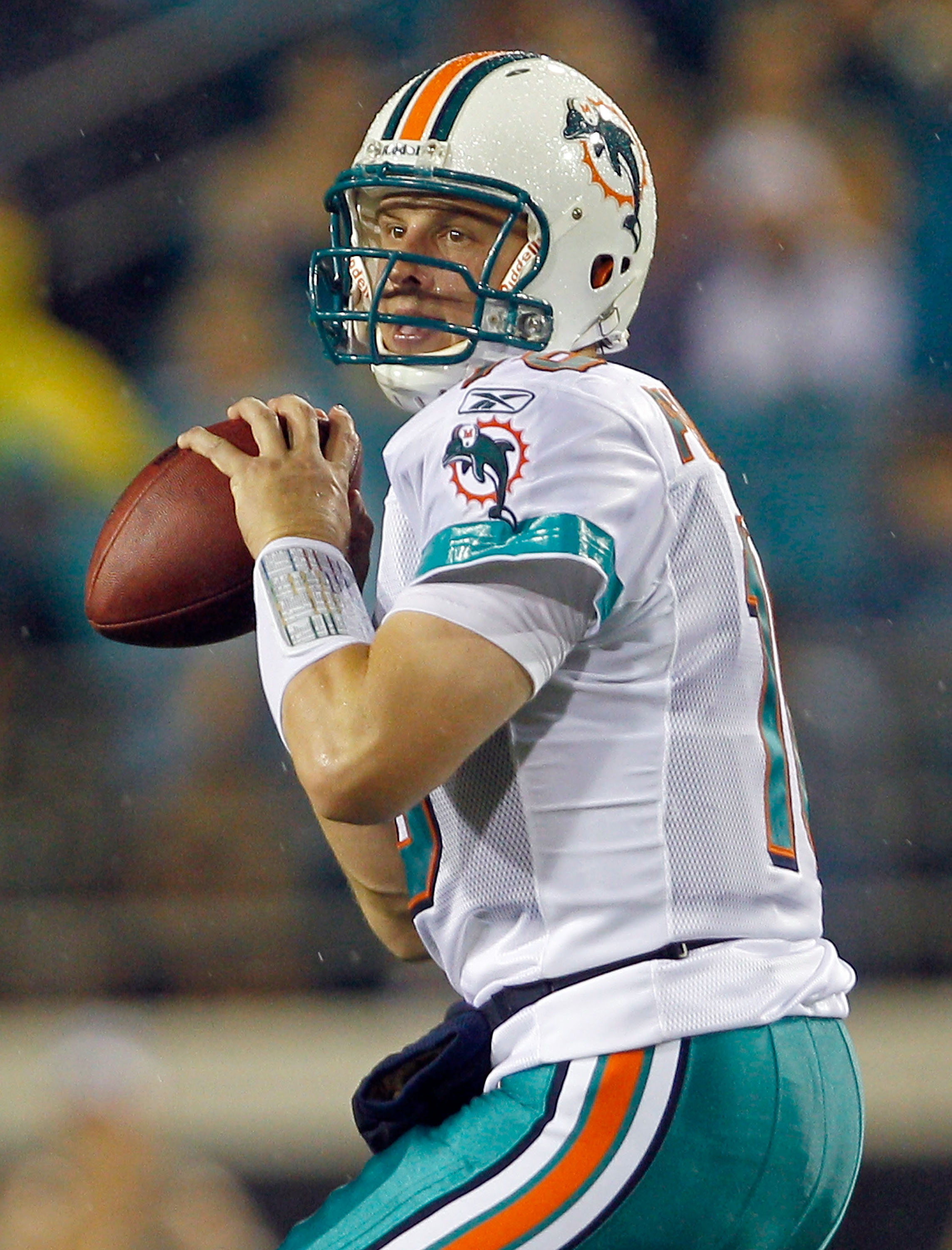 Chad Pennington Named Miami Dolphins QB, Chad Henne Benched: Five Reasons Why | News, Scores