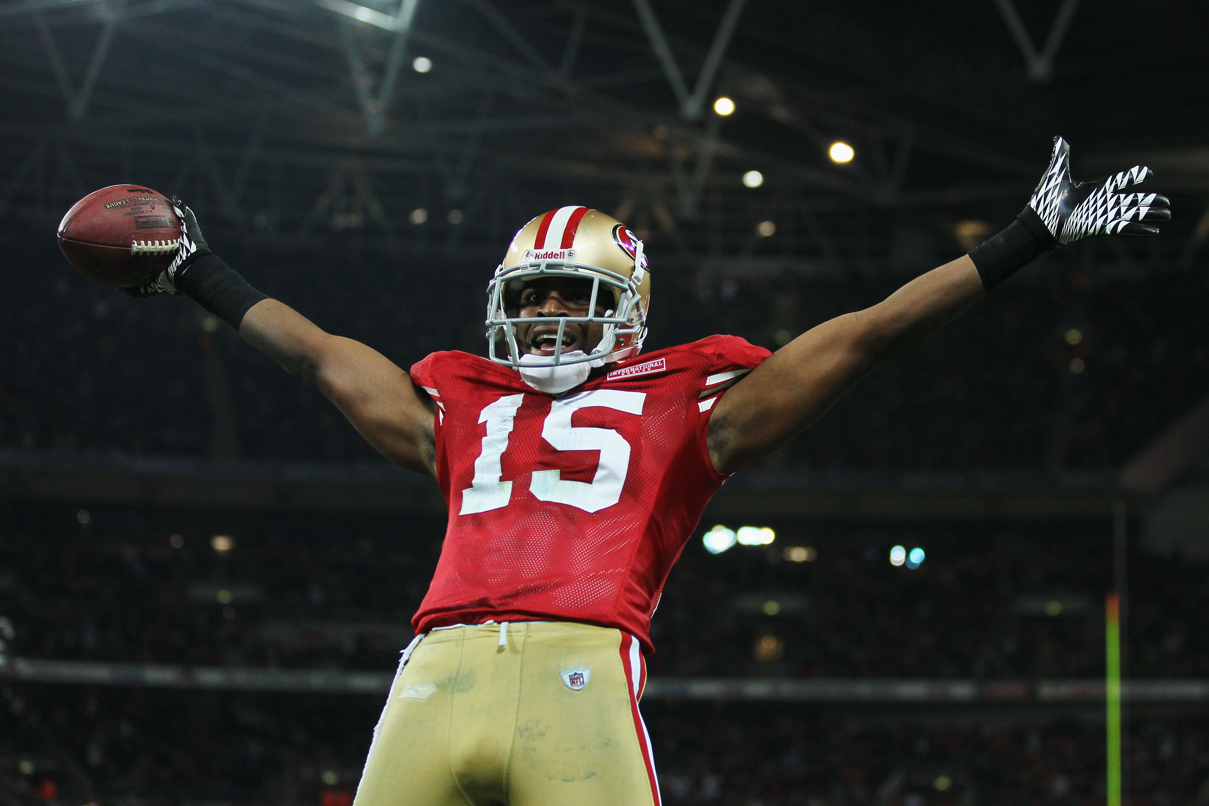 20 September 2010: San Francisco 49ers head coach Mike Singletary during  the NFL regular season game between the New Orleans Saints and the San  Francisco 49ers at Candlestick Park in San Francisco