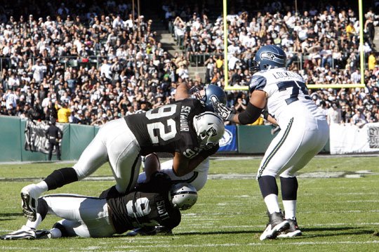 Raiders Notebook: Injured DT Richard Seymour still sidelined