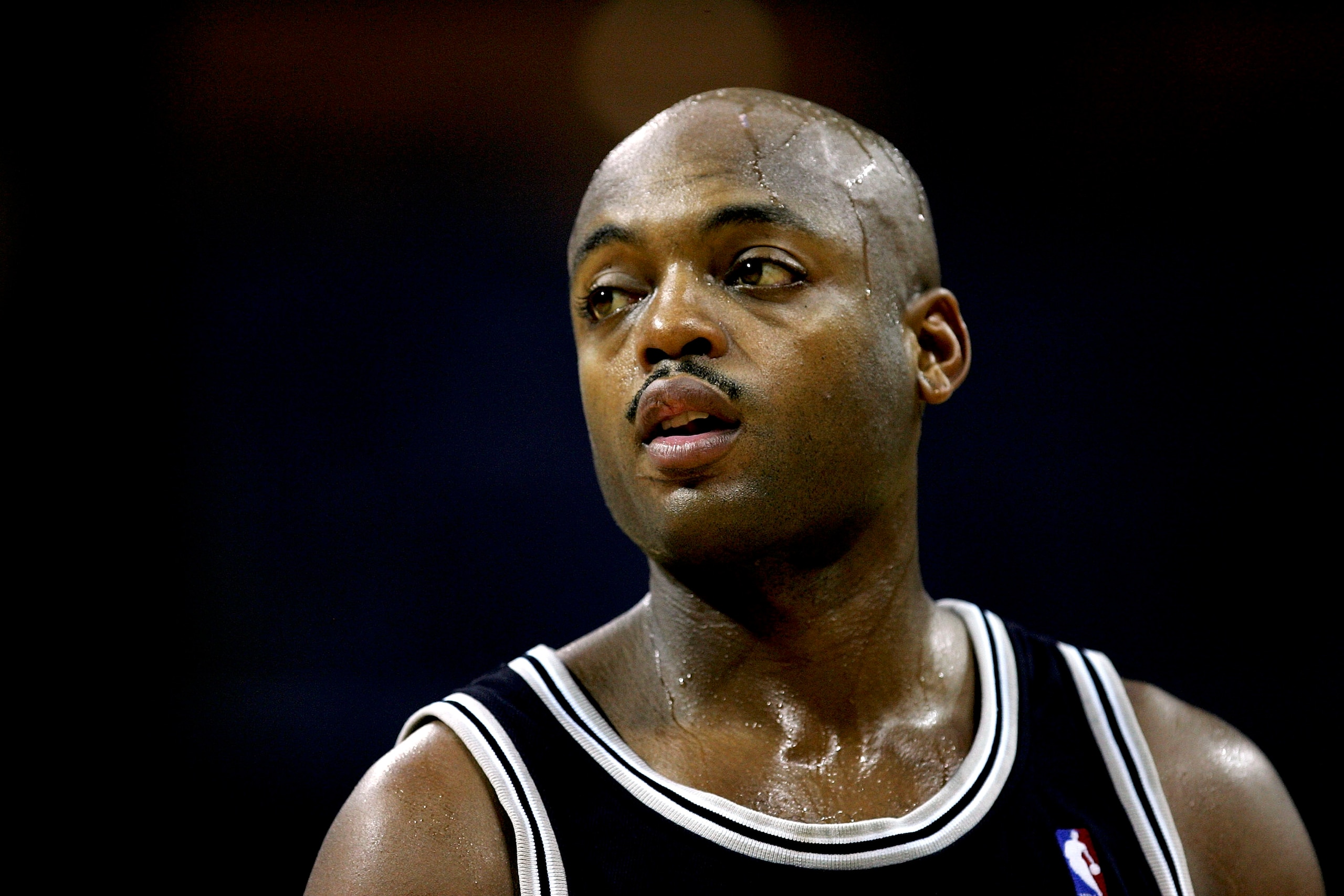 CHARLOTTE, NC - NOVEMBER 09: Nick Van Exel #31 of the San Antonio Spurs watches on during their game against the Charlotte Bobcats on November 9, 2005 at the Charlotte Bobcats Arena in Charlotte, North Carolina. NOTE TO USER: User expressly acknowledges CHARLOTTE, NC - NOVEMBER 09: Nick Van Exel #31 of the San Antonio Spurs watches on during their game against the Charlotte Bobcats on November 9, 2005 at the Charlotte Bobcats Arena in Charlotte, North Carolina. NOTE TO USER: User expressly acknowledges