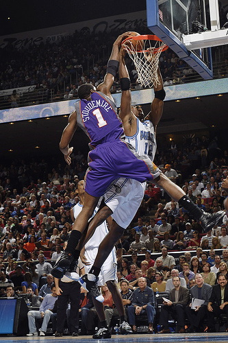 amare stoudemire dunk