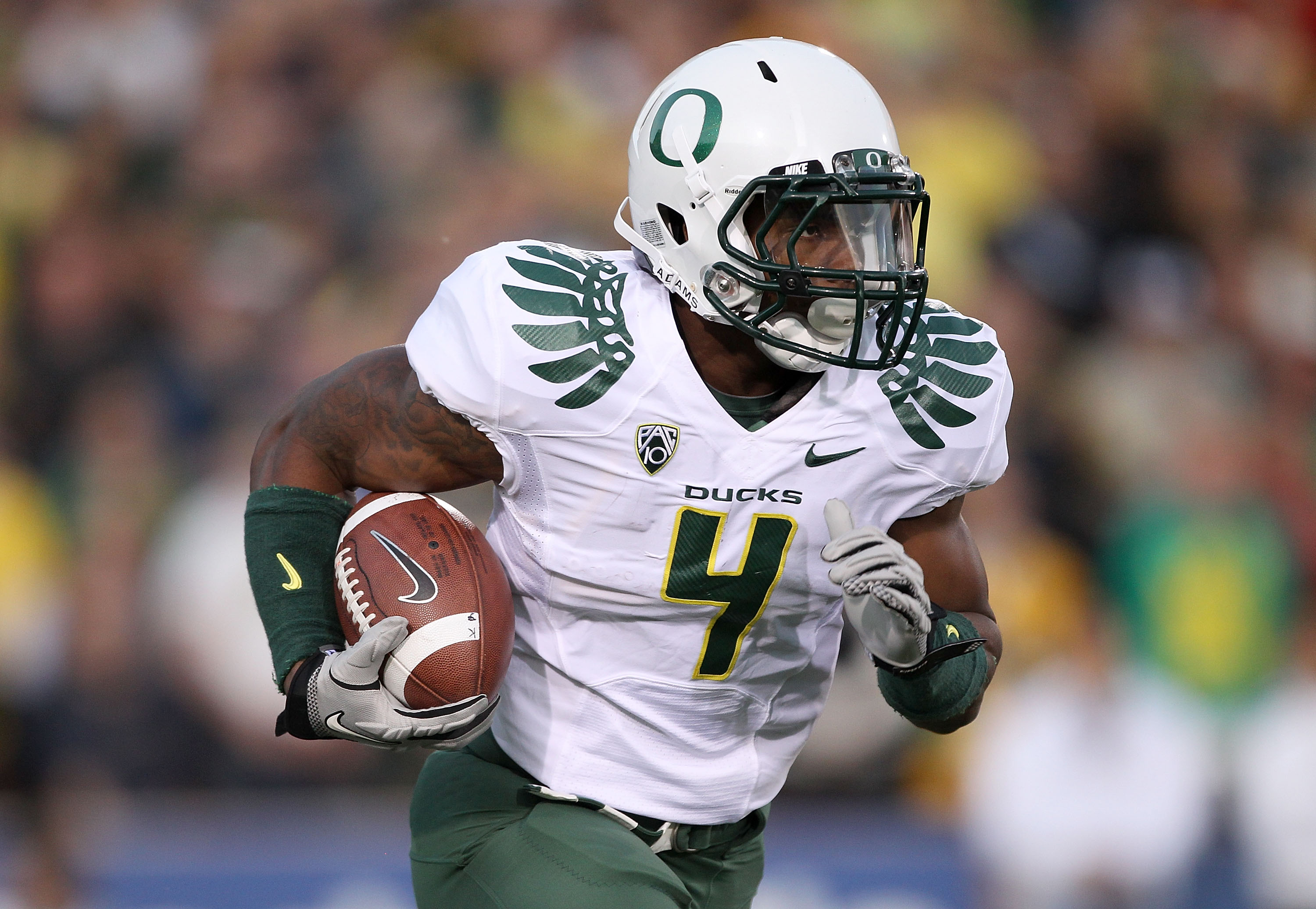 College Football 2011: 7 Ways the Oregon Ducks Can Beat LSU in Week 1, News, Scores, Highlights, Stats, and Rumors