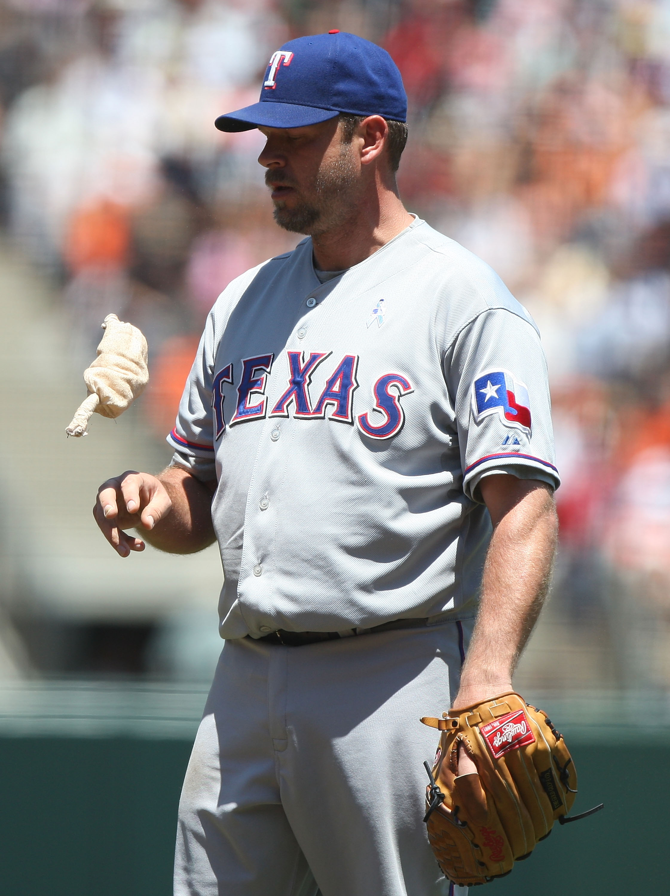 Juan Gonzalez #19 of the Texas Rangers wearing Franklin in 1991