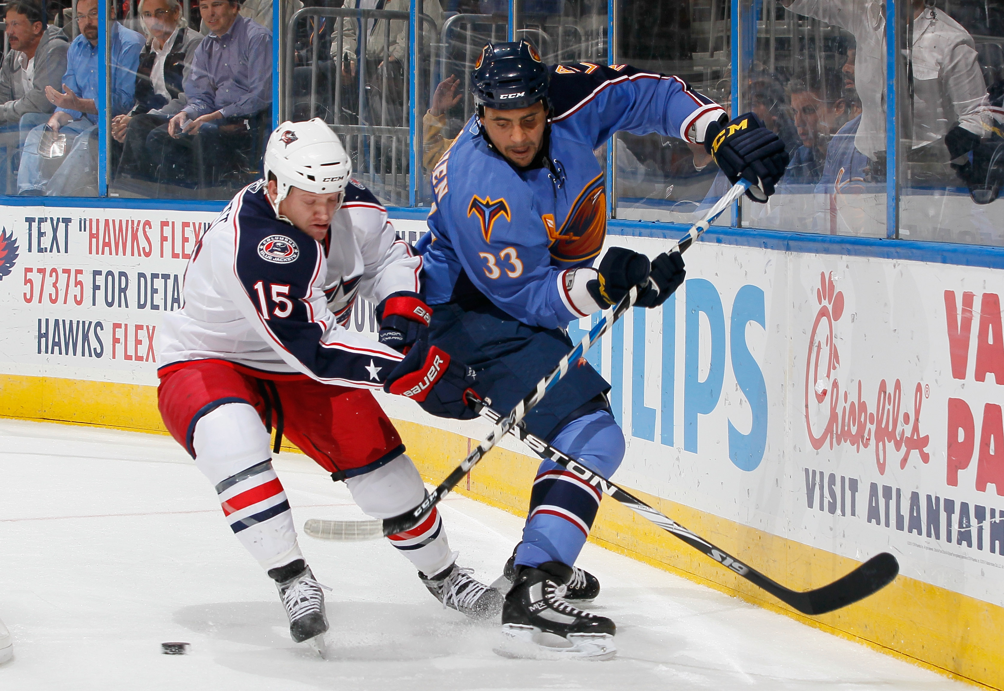 Bobrovsky shines as Panthers survive blown lead to beat Maple Leafs in  series opener