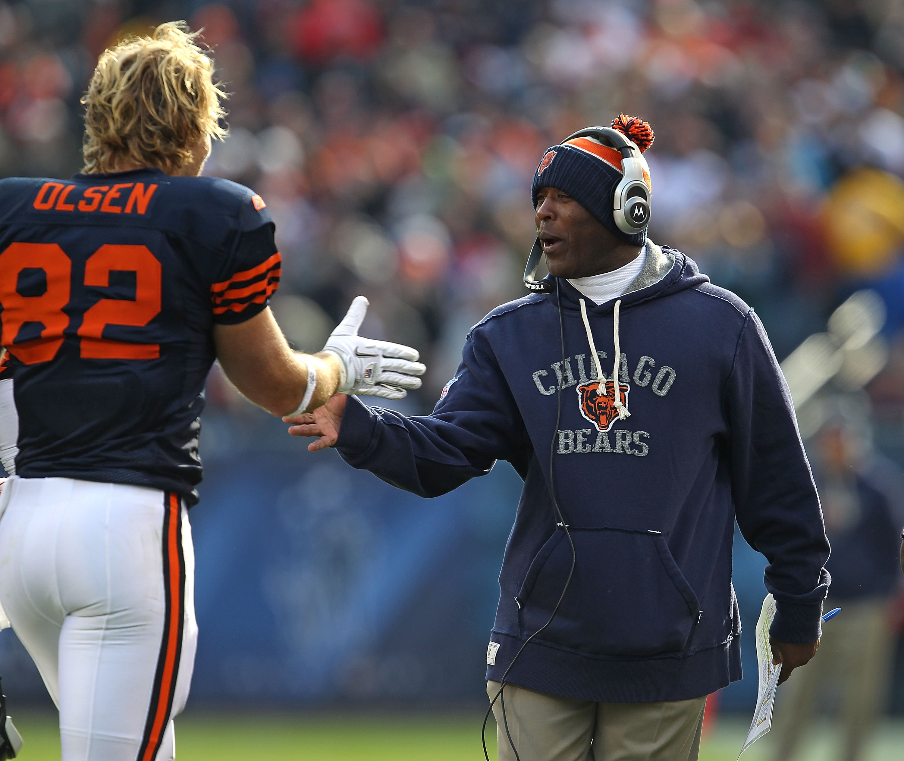 Greg Olsen of the Chicago Bears celebrates a touchdown catch with News  Photo - Getty Images