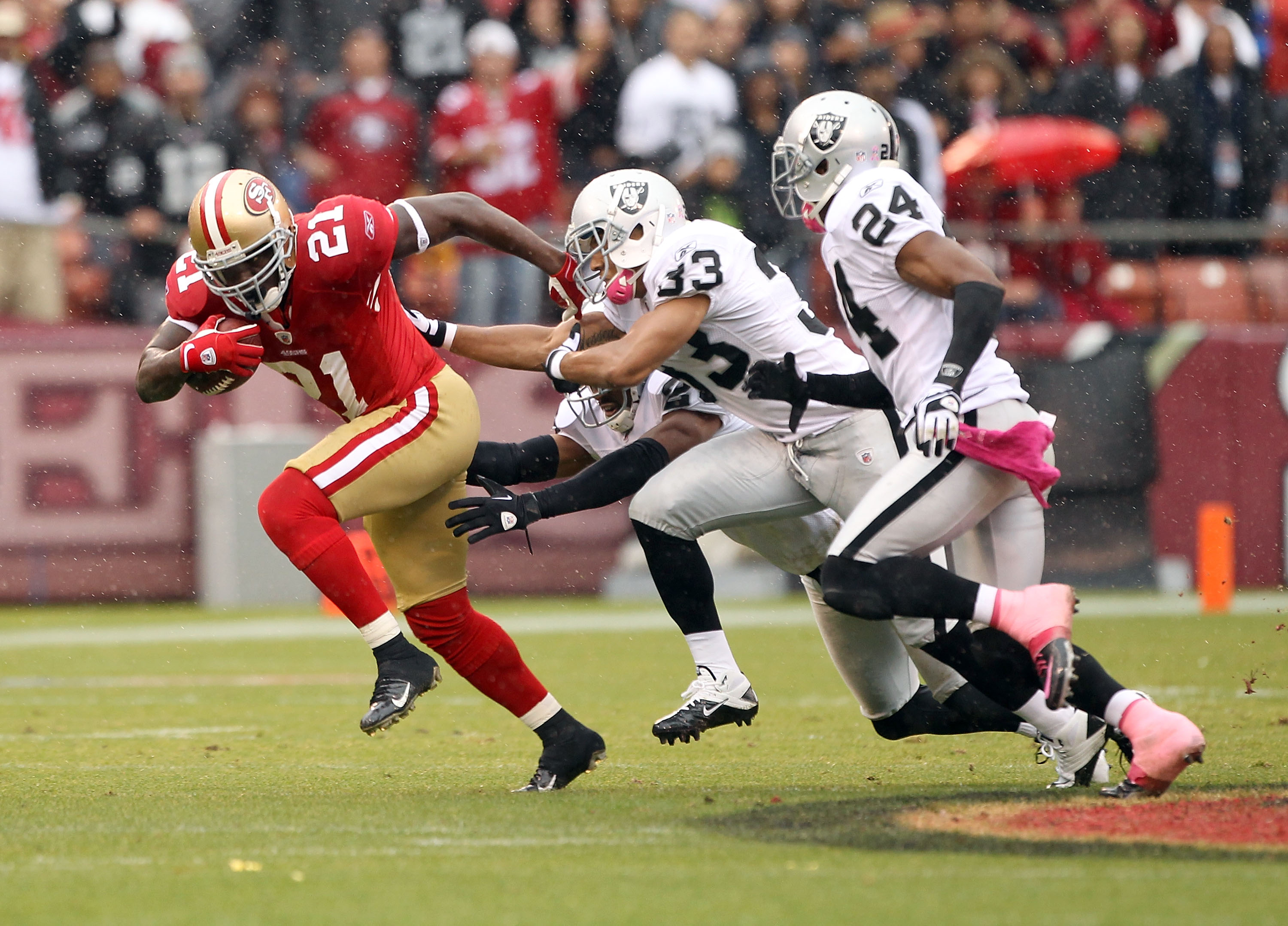 49ers vs. Raiders 2018: San Francisco cannot afford to lose the last Battle  of the Bay - Niners Nation
