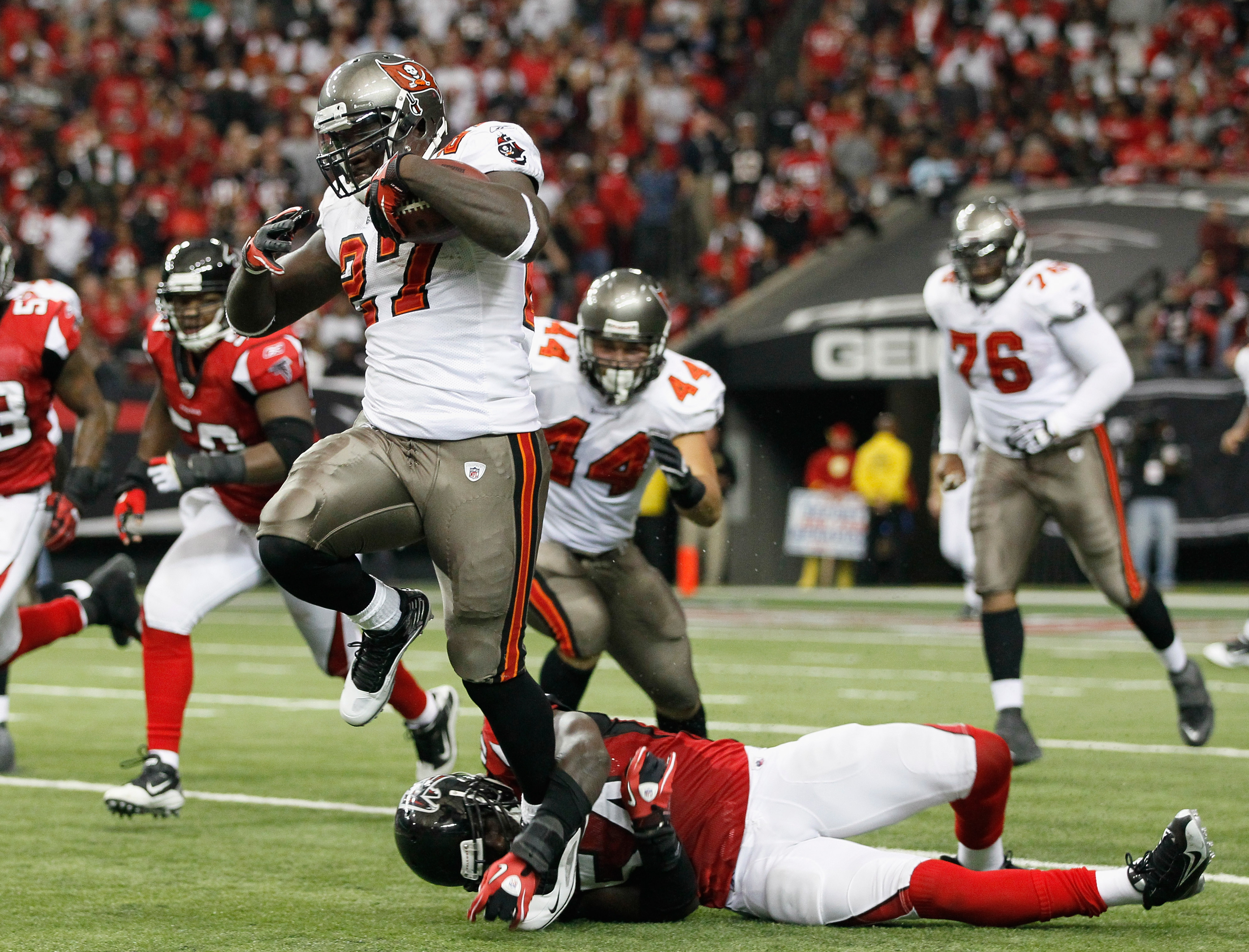 Tampa Bay Buccaneers on X: Treasure Drop 3️⃣: Micheal Spurlock