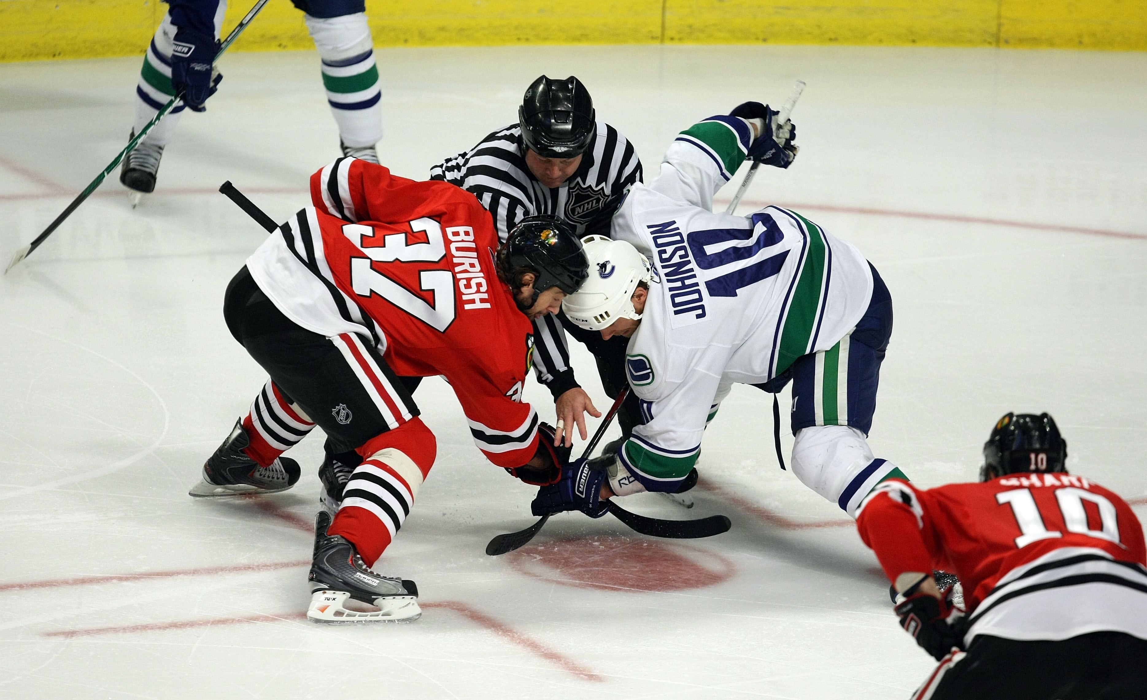 Is the Chicago Blackhawks/Vancouver Canucks Rivalry Ready To Heat Up ...