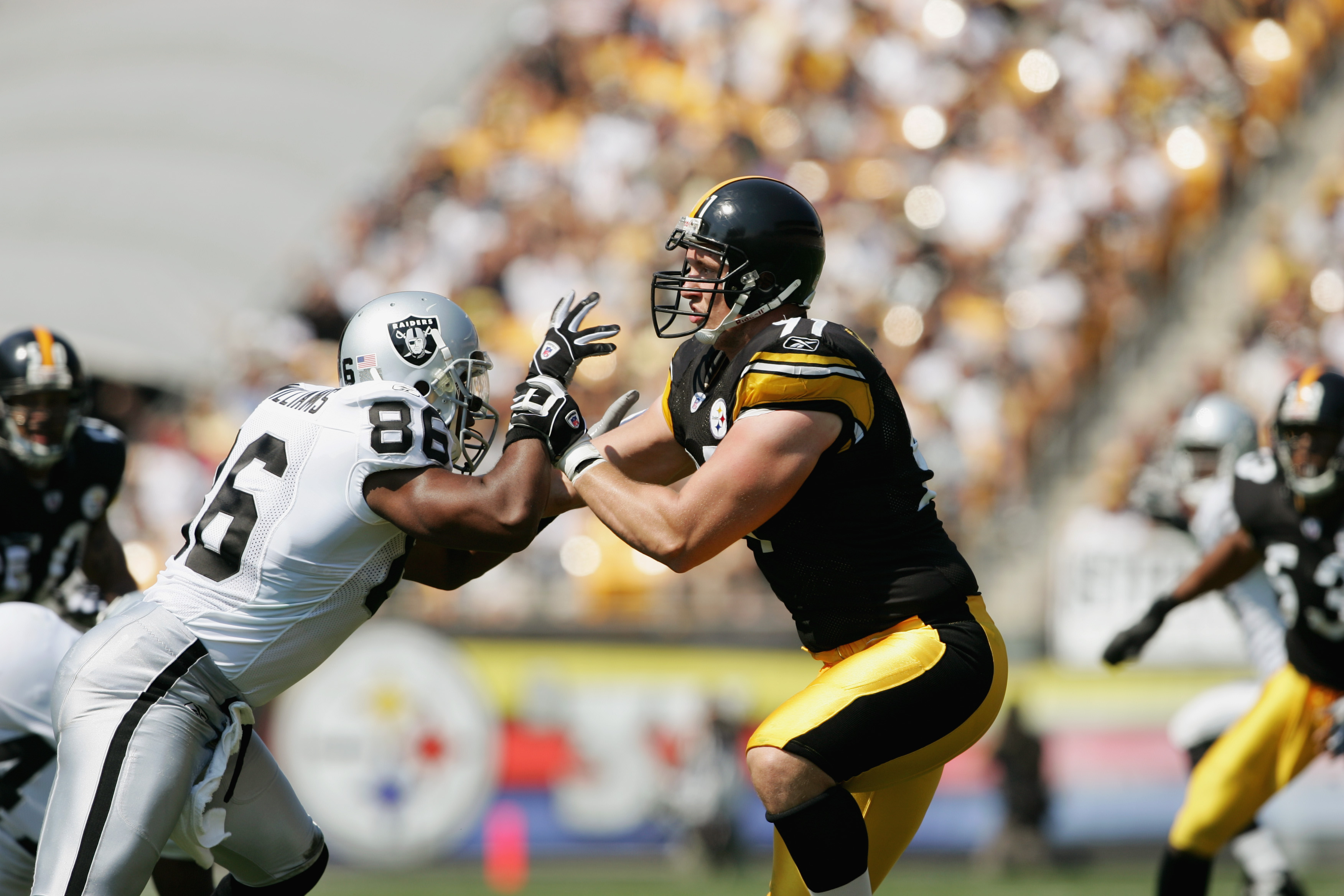 Raiders Try Out former Steelers Running Back