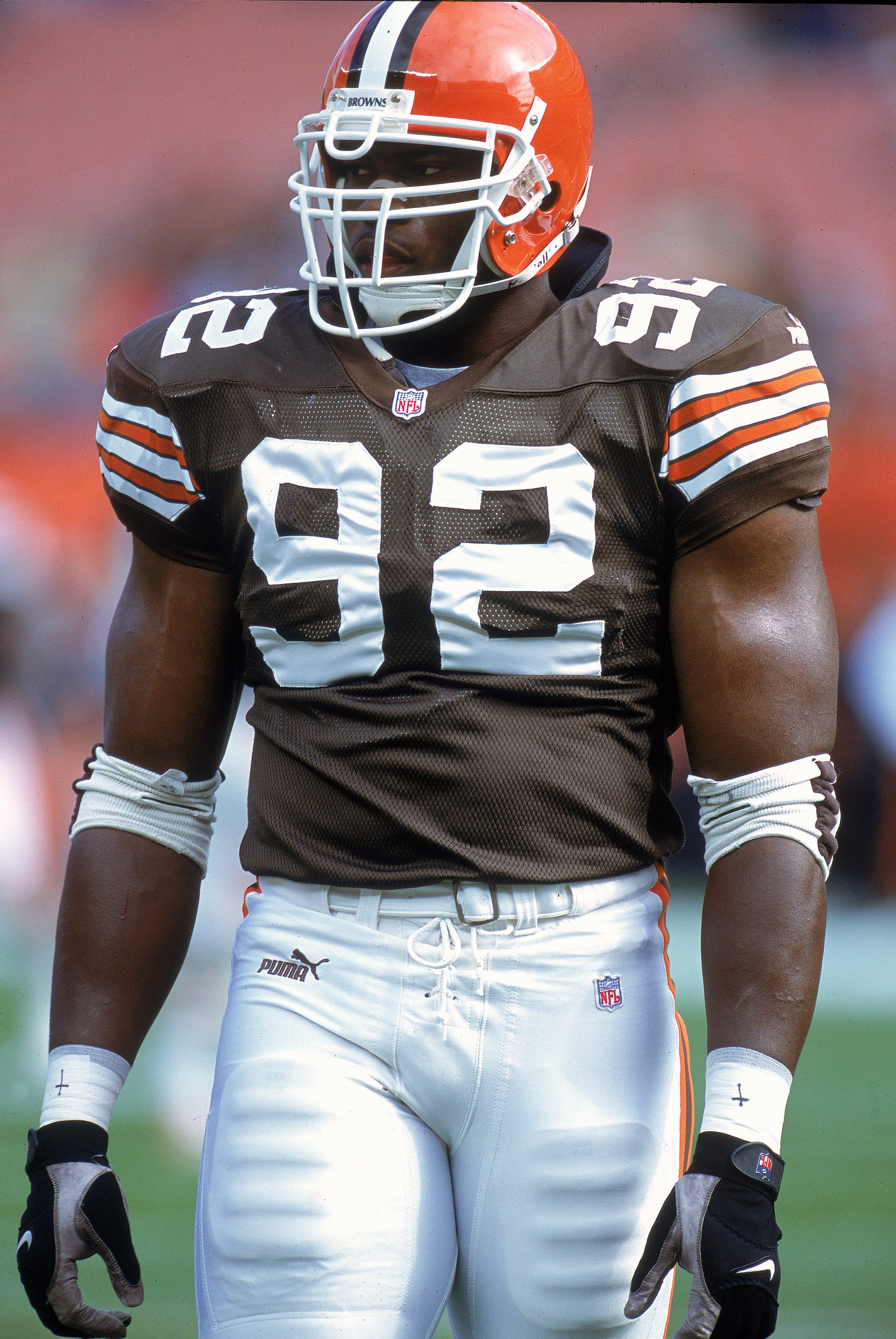 29 Oct 2000: Courtney Brown #92 of the Cleveland Browns walks on the field during a game against the Cincinnati Bengals at Browns Stadium in Cleveland, Ohio. The Bengals defeated the Browns 12-3.Mandatory Credit: Jonathan Daniel  /Allsport