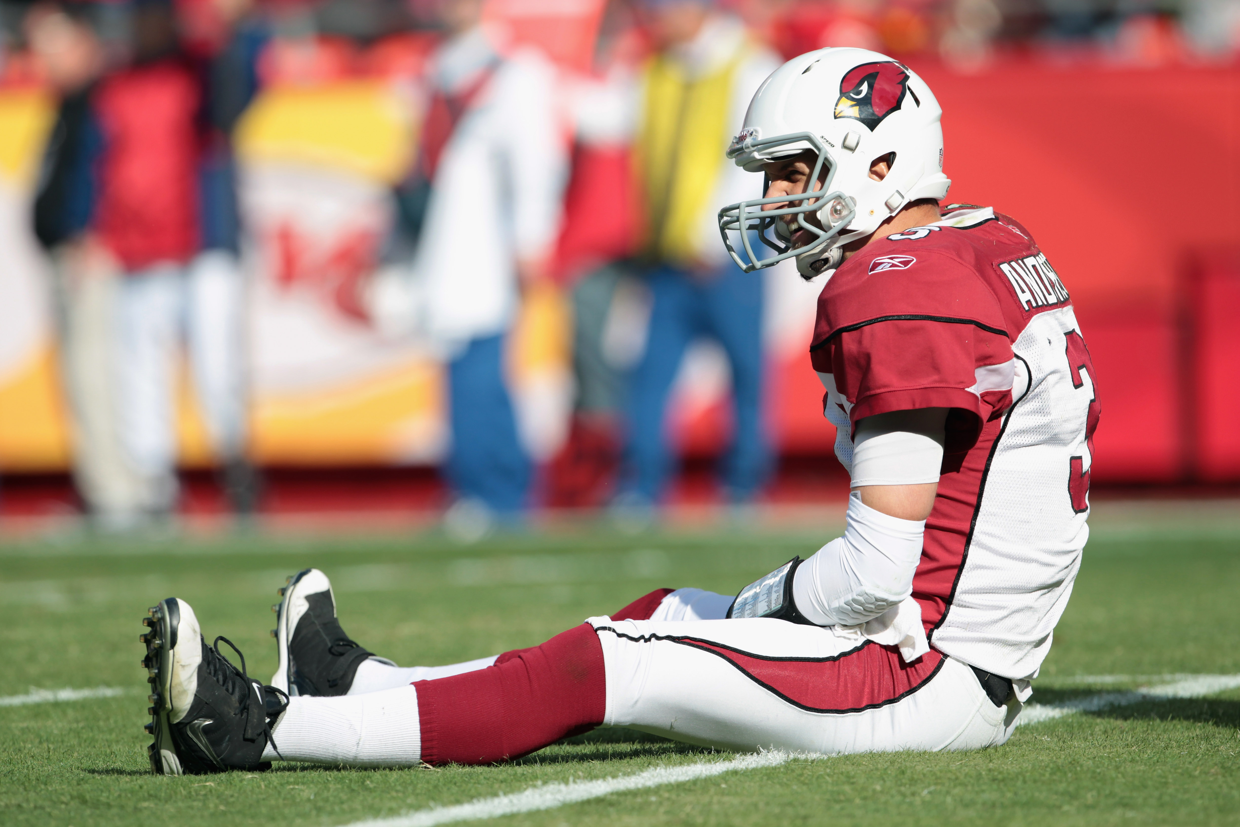 KANSAS CITY, MO - NOVEMBER 21:  Quarterback Derek Anderson #3 of the Arizona Cardinals sits on the field after failing to make a first down during the game against the Kansas City Chiefs on November 21, 2010  at Arrowhead Stadium in Kansas City, Missouri.