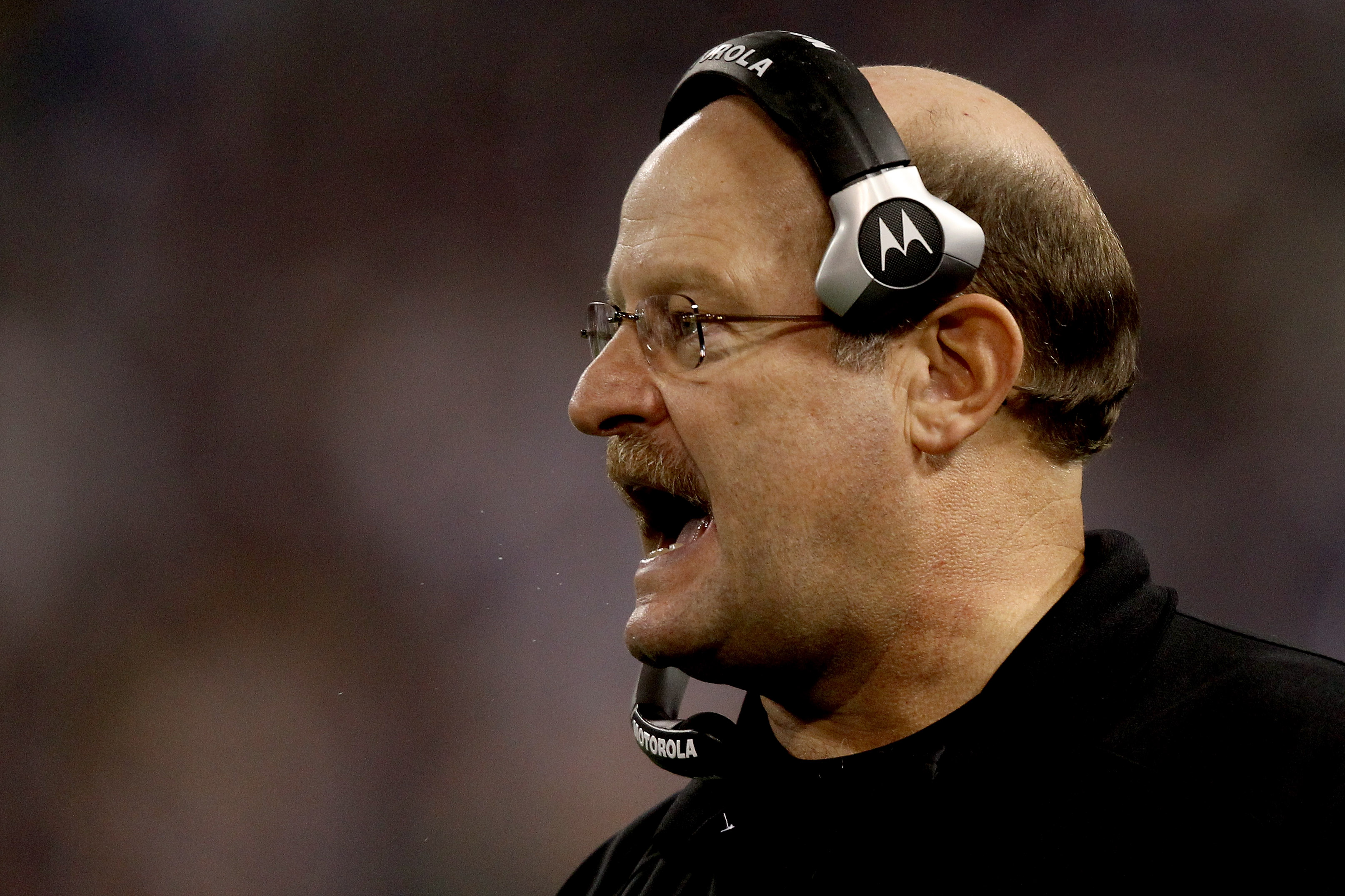MINNEAPOLIS - NOVEMBER 21:  Head coach Brad Childress of the Minnesota Vikings on the sidelines against the Green Bay Packers at the Hubert H. Humphrey Metrodome on November 21, 2010 in Minneapolis, Minnesota.  (Photo by Matthew Stockman/Getty Images)