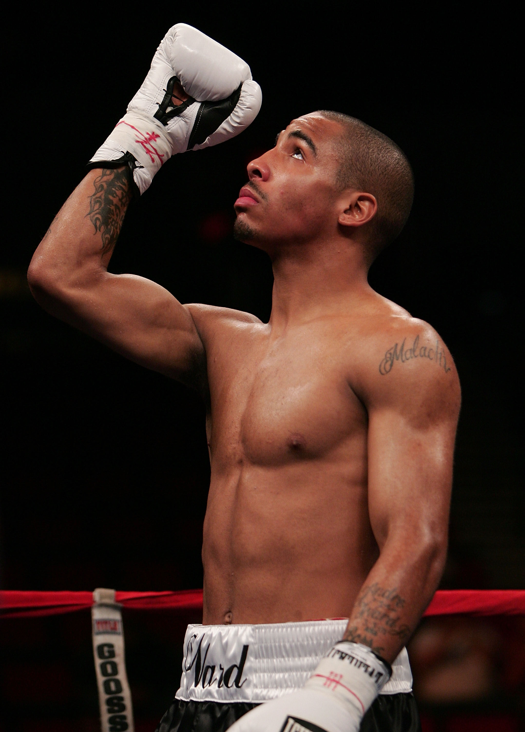 PORTLAND, OR - NOVEMBER 19: Andre Ward is introduced against Darnell Boone before their middleweight fight on November 19, 2005 at the Rose Garden in Portland, Oregon. Ward defeated Boone in a six round decision. (Photo by Jed Jacobsohn/Getty Images)