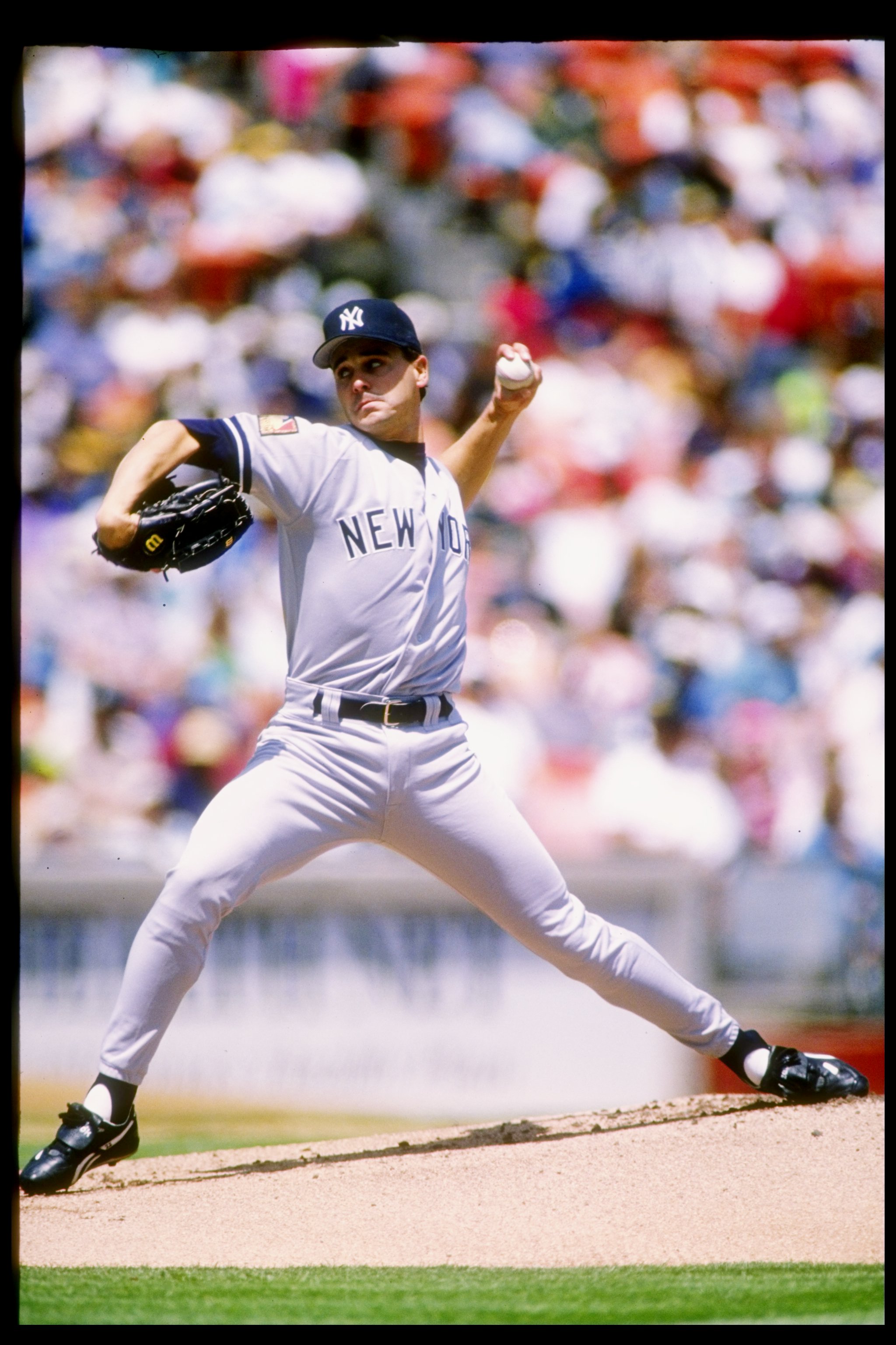 30 Apr 1994:  Pitcher Jimmy Key of the New York Yankees in action during a game against the Oakland Athletics at Oakland Alameda County Coliseum in Oakland, California. Mandatory Credit: Otto Greule  /Allsport