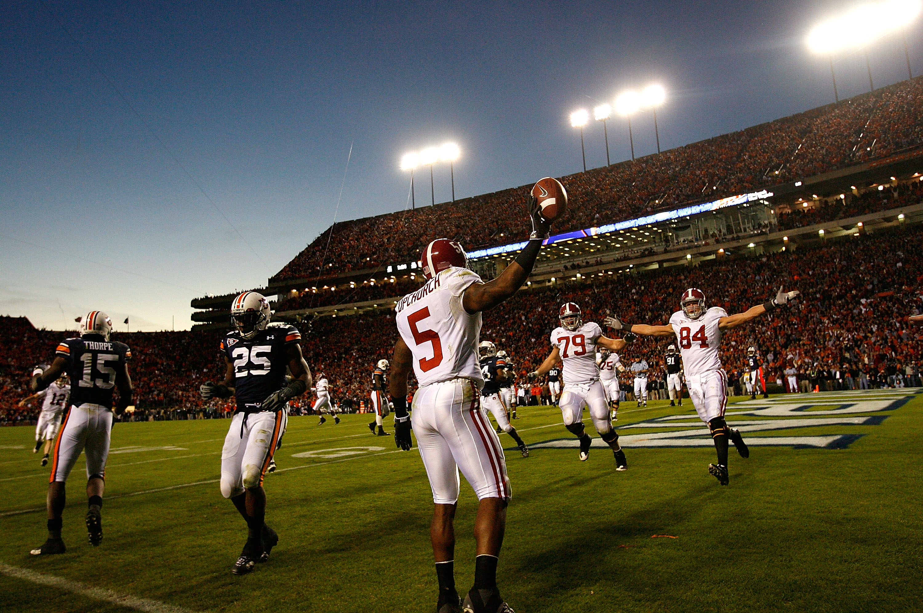 Auburn-Alabama: Tigers look to add to Iron Bowl lore with College Football  Playoff-shifting upset - Chicago Sun-Times