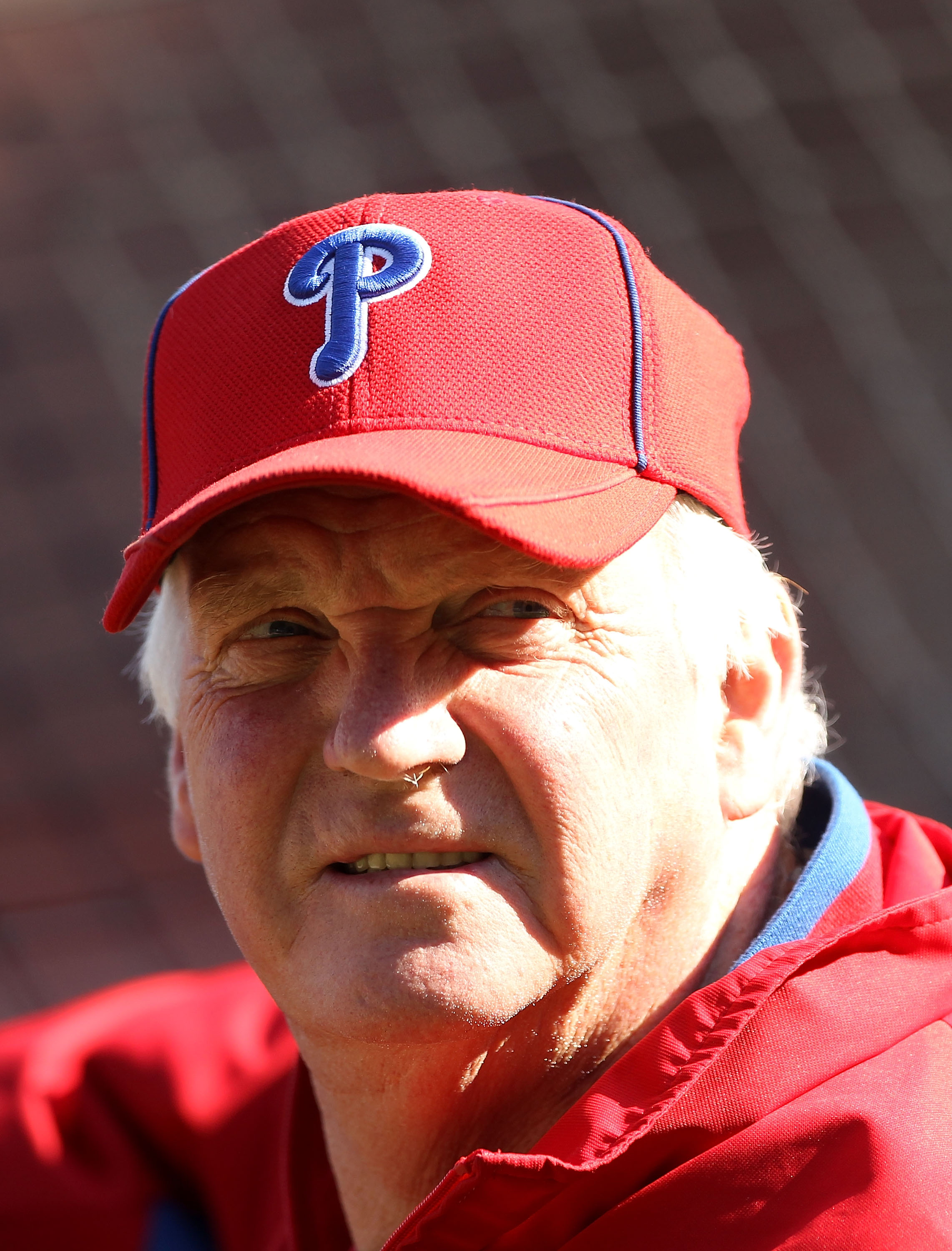 SAN FRANCISCO - OCTOBER 18:  Manager Charlie Manuel of the Philadephia Philles watches his team take batting practice during a workout session for the NLCS at AT&T Park on October 18, 2010 in San Francisco, California.  (Photo by Ezra Shaw/Getty Images)