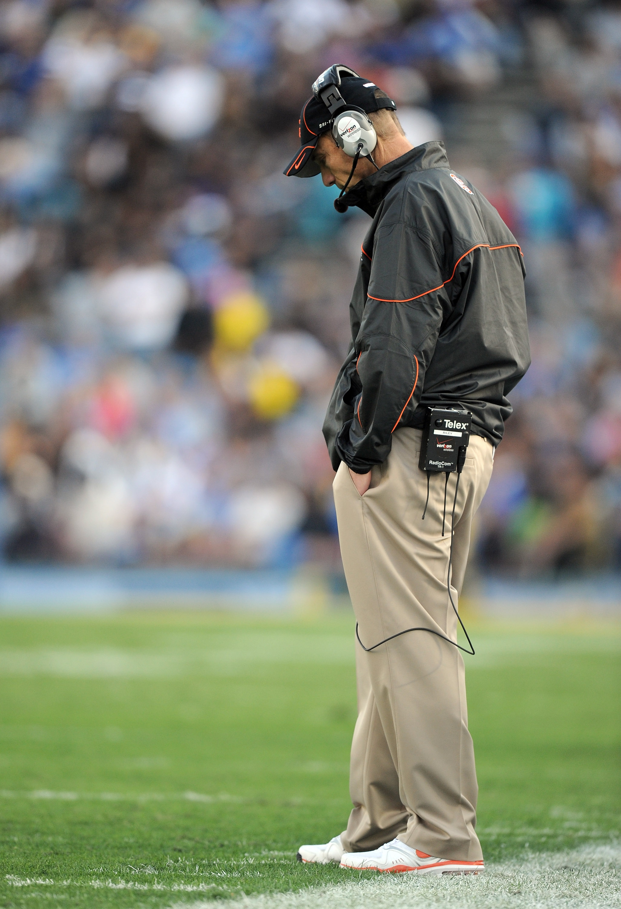 PASADENA, CA - NOVEMBER 06: Head Coach Mike Riley of the Oregon State Beavers on the sidelines during a 17-14 loss to the UCLA Bruins at the Rose Bowl on November 6, 2010 in Pasadena, California. (Photo by Harry How/Getty Images)