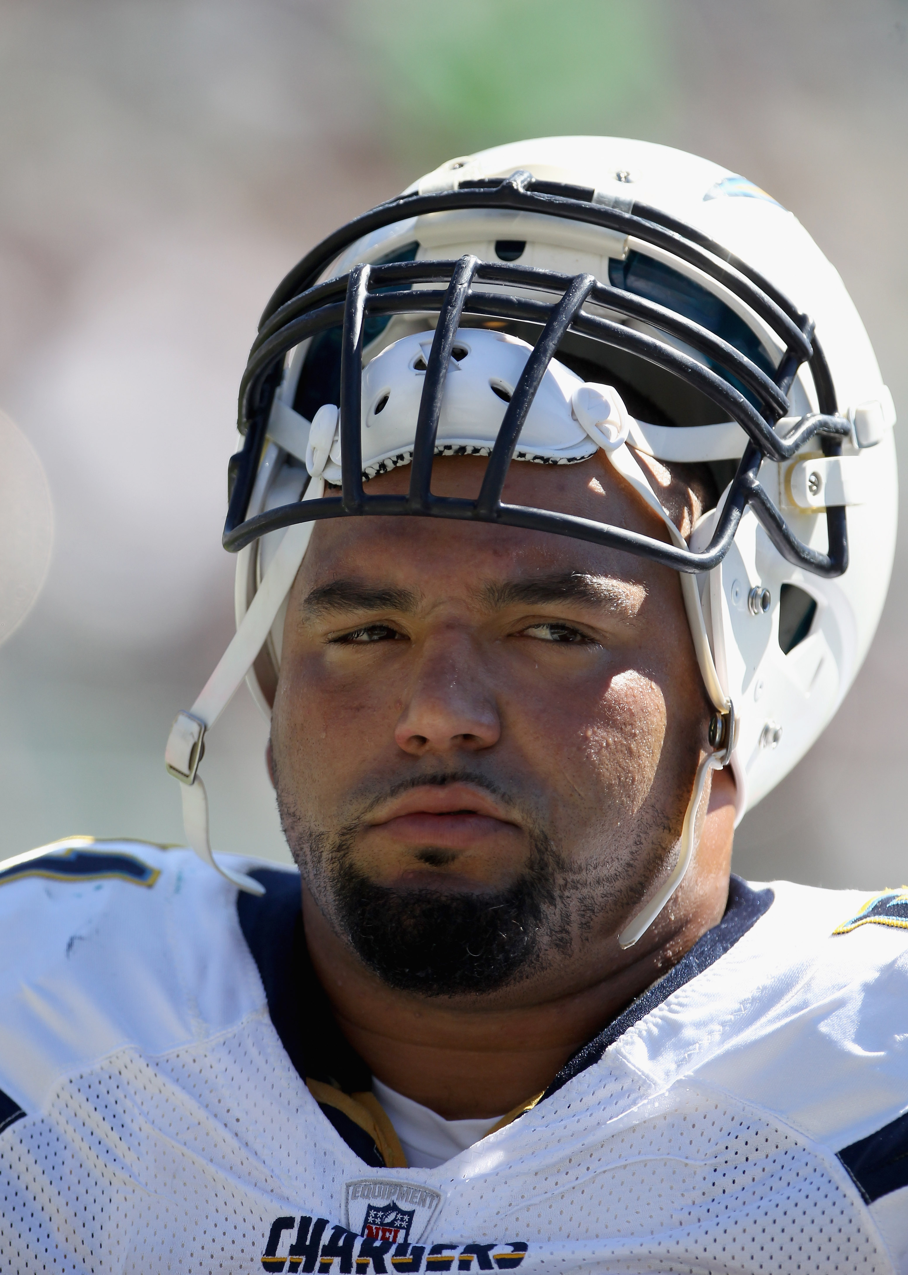 San Diego Chargers nose tackle Antonio Garay (71) sports a