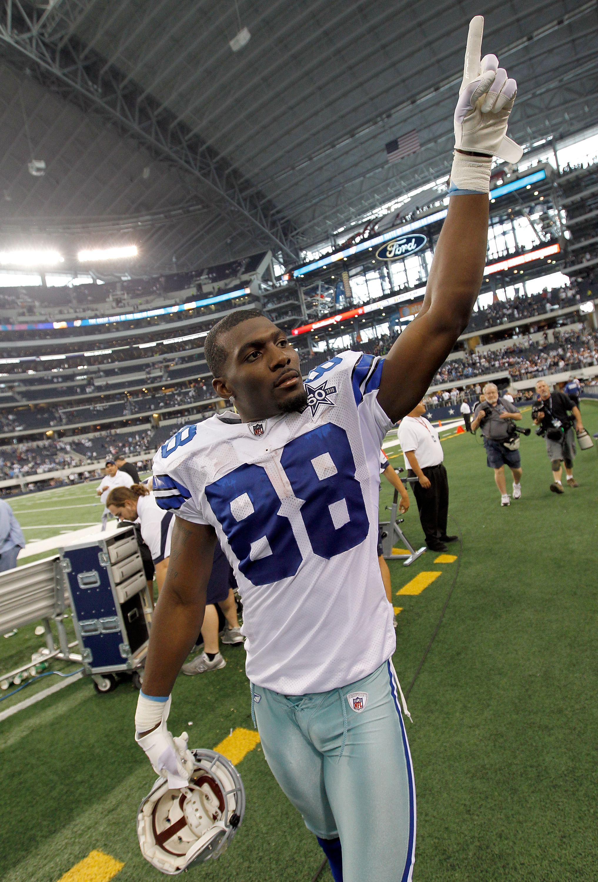 Dez Bryant Is Not Pleased with His Speed Rating on 'Madden 16