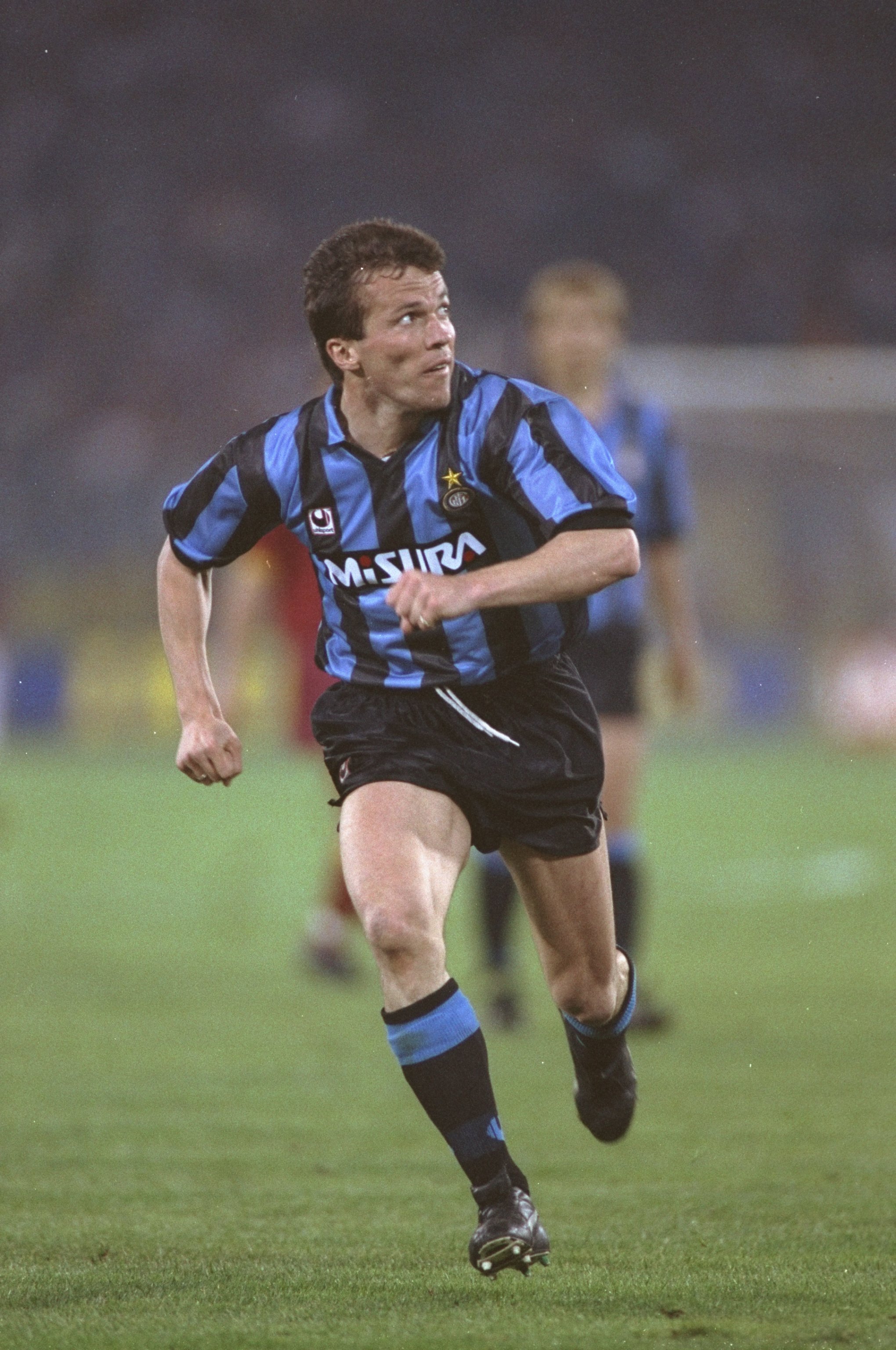 Sportskeeda Football - We continue the series to pick the greatest (not best)  players of the top clubs! Who is Inter Milan's greatest player of all time?  To catch up all our