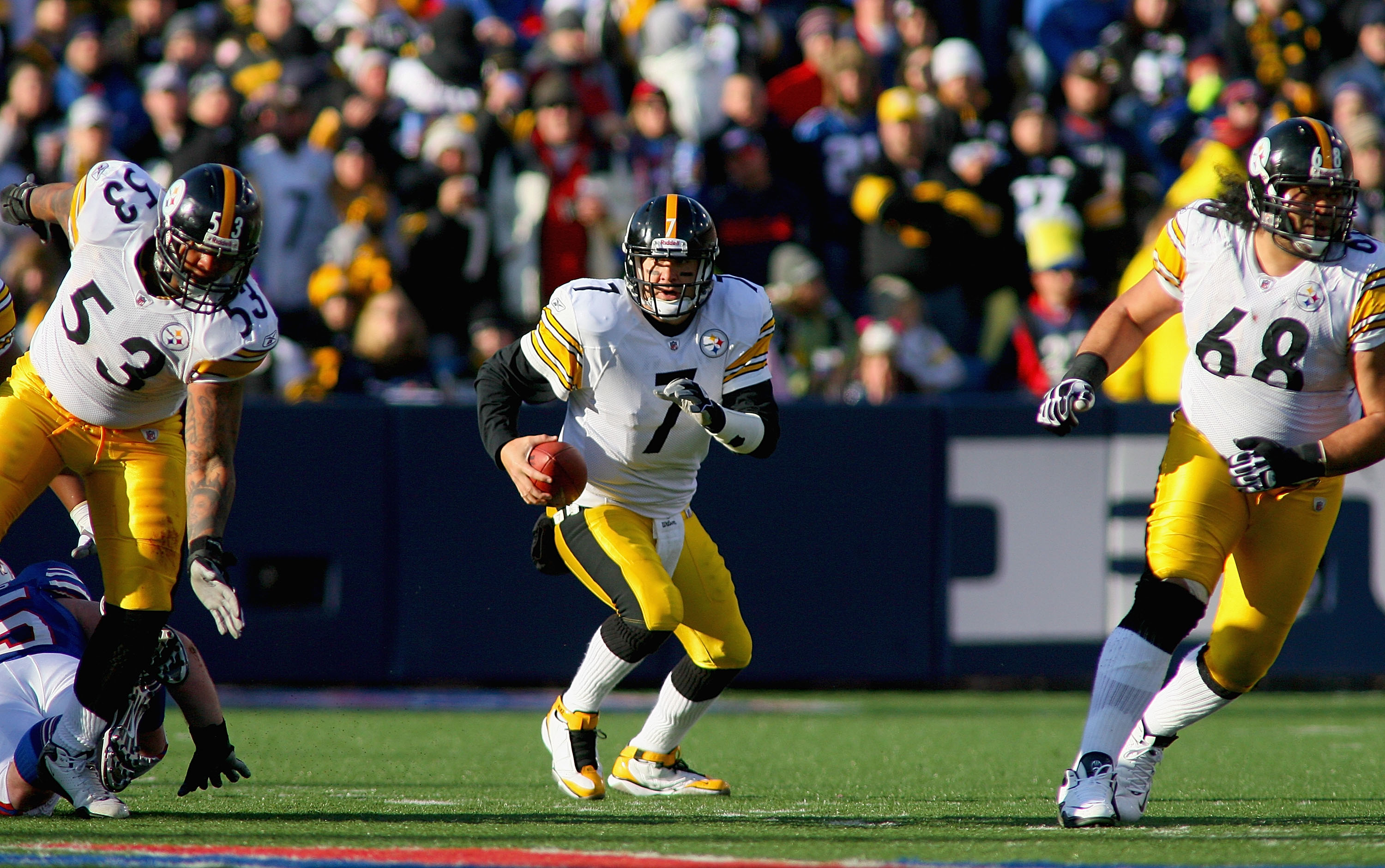 Highlight] 2005 AFC Div. : Big Ben stops a Jerome Bettis fumble