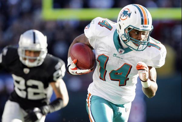 Photo Gallery: Raiders at Dolphins