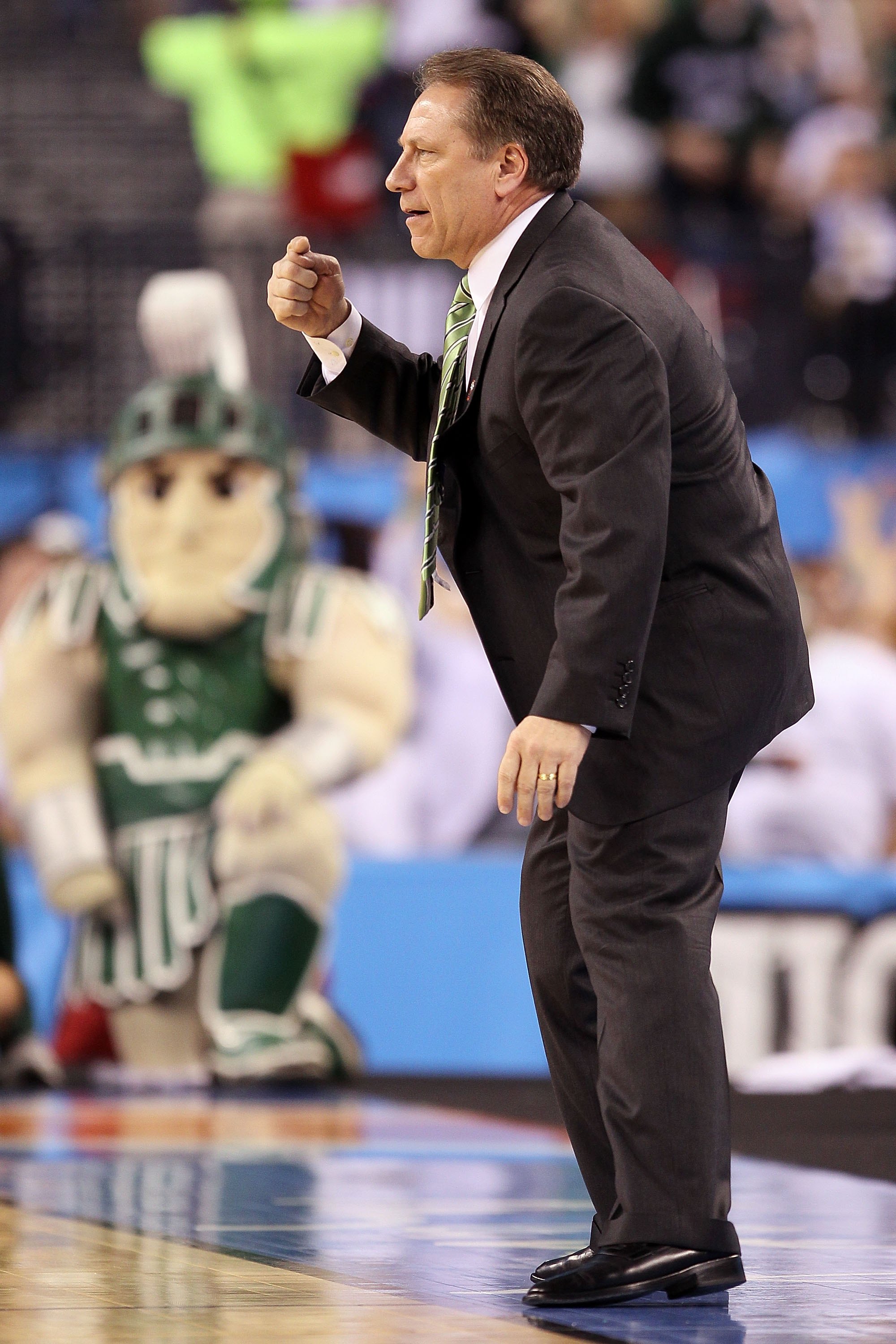 INDIANAPOLIS - APRIL 03:  Head coach Tom Izzo of the Michigan State Spartans reacts from the sideline while taking on the Butler Bulldogs during the National Semifinal game of the 2010 NCAA Division I Men's Basketball Championship on April 3, 2010 in Indi
