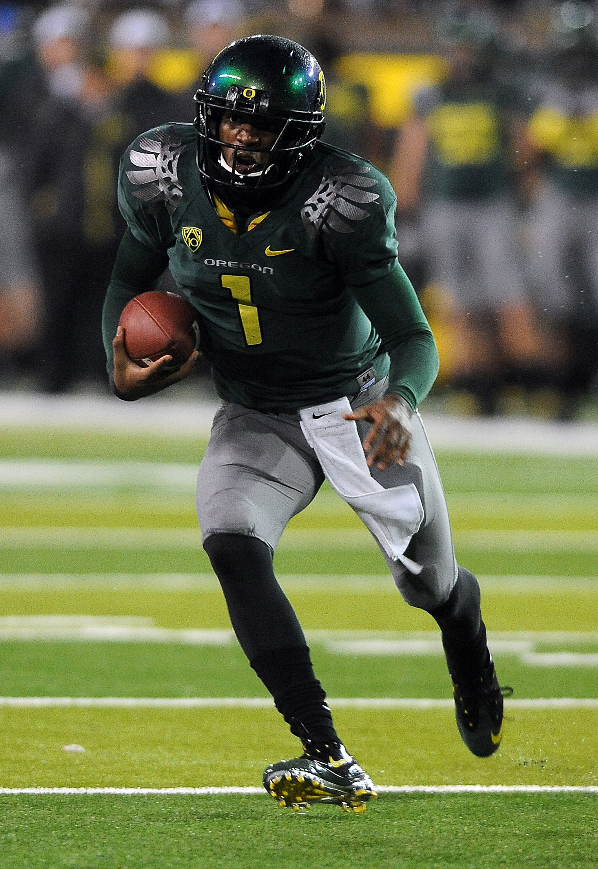 Oregon Ducks Look To Lock Up BCS Title Game Apperance Against Hated ...