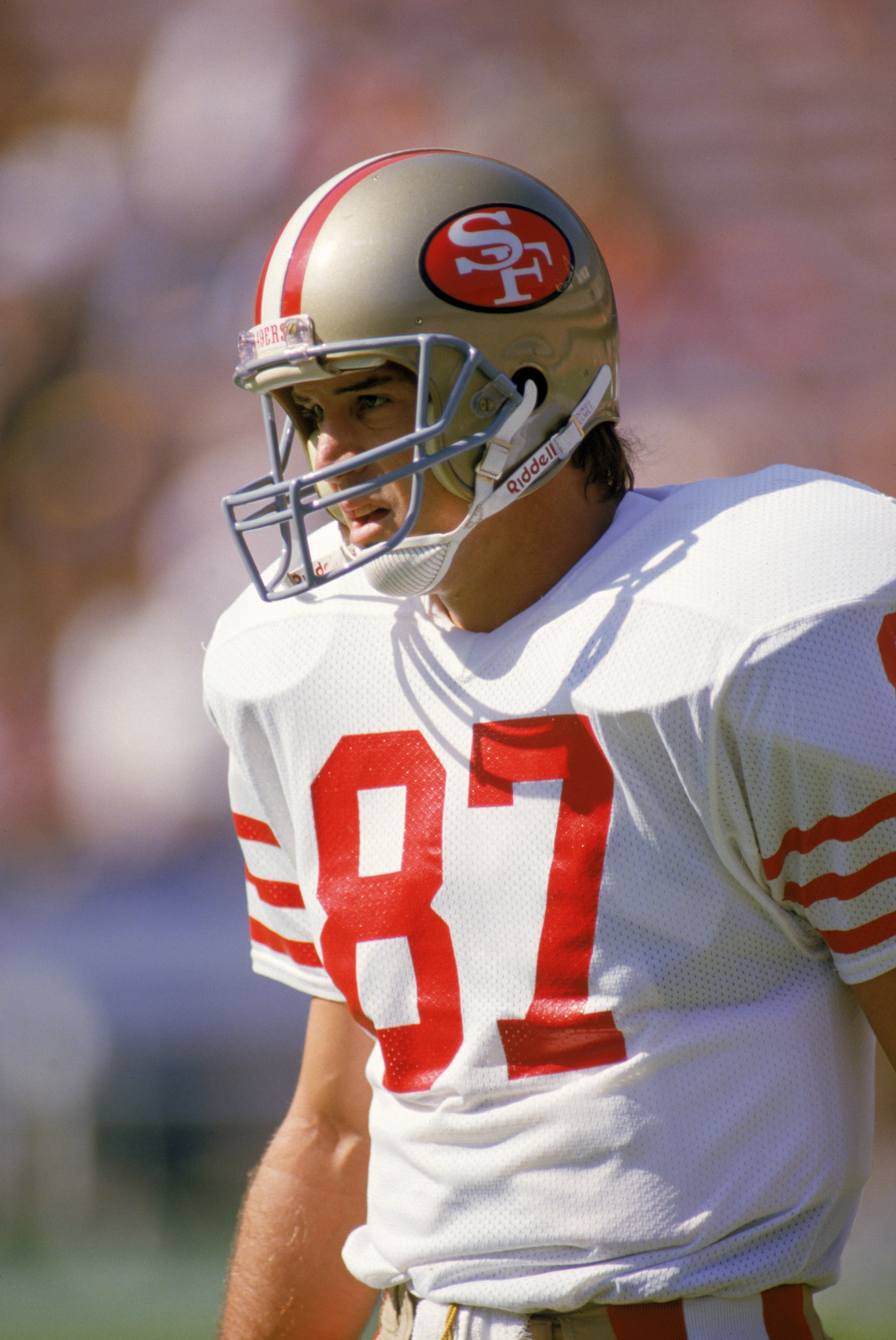 1987:  Dwight Clark plays in an NFL game for the San Francisco 49ers.  (Photo by Rick Stewart/Getty Images)
