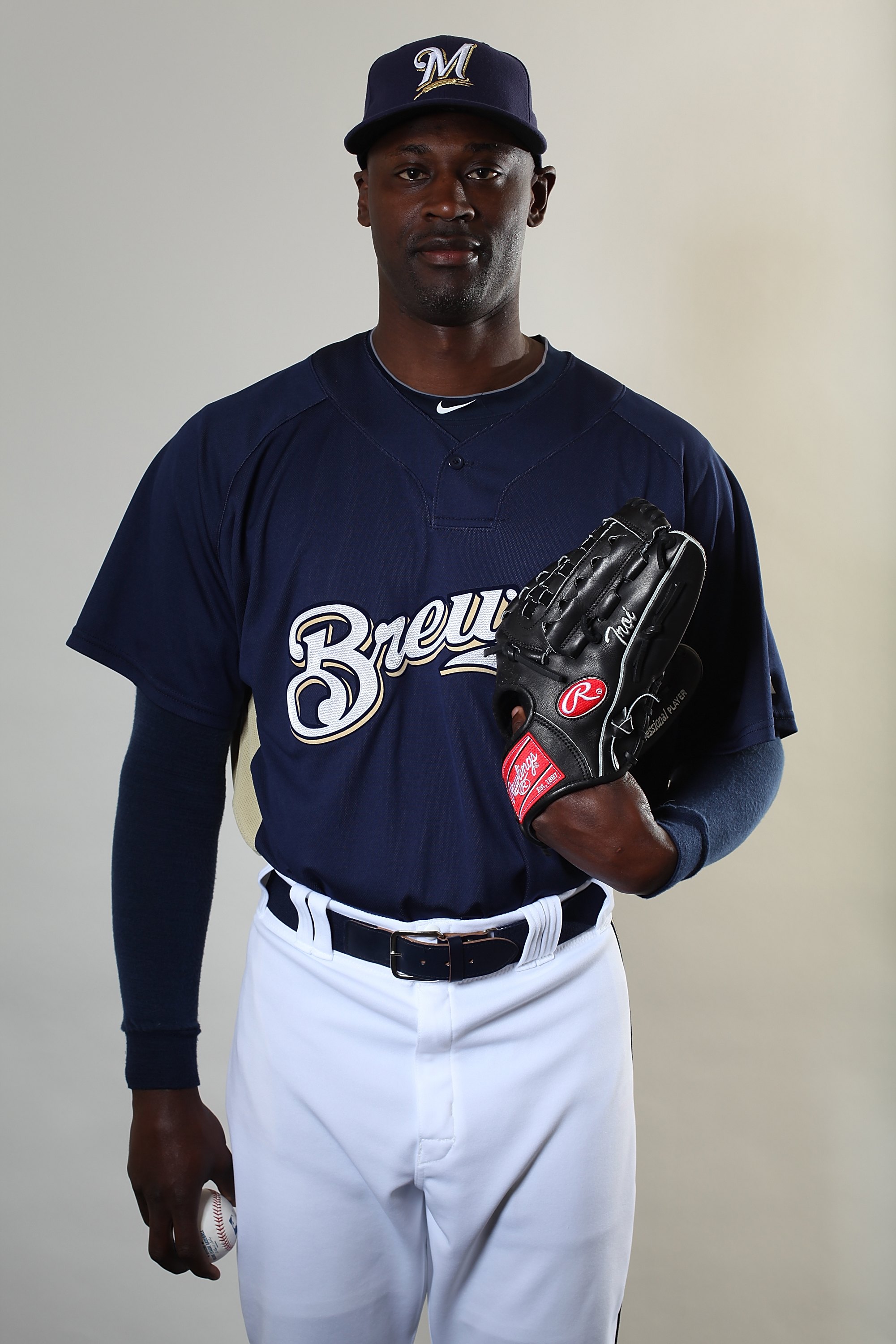 Brewers by the (Jersey) Numbers: #32 – LaTroy Hawkins