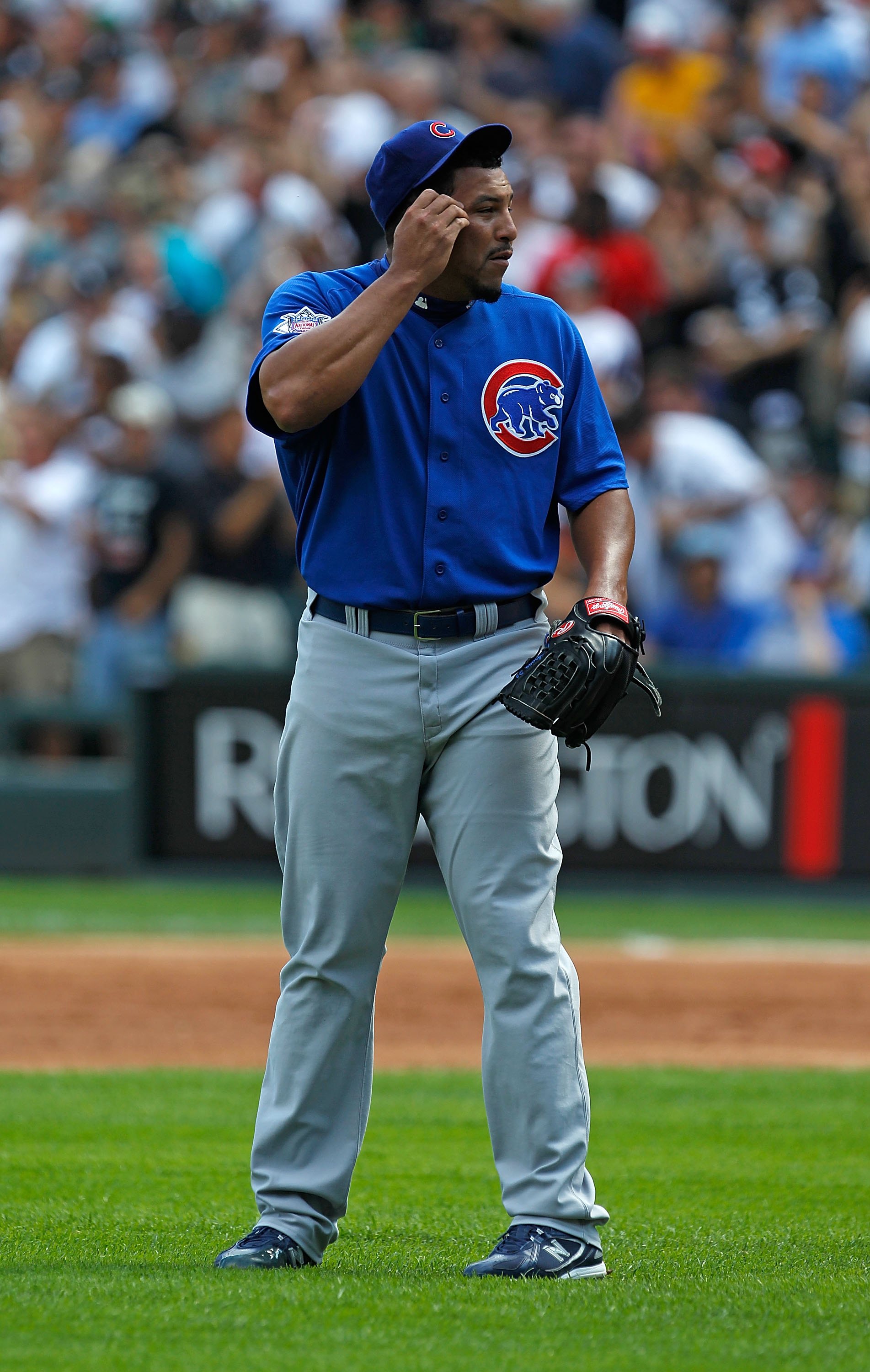 CHICAGO, IL - SEPTEMBER 19: Pitcher Carlos Zambrano #38 of the