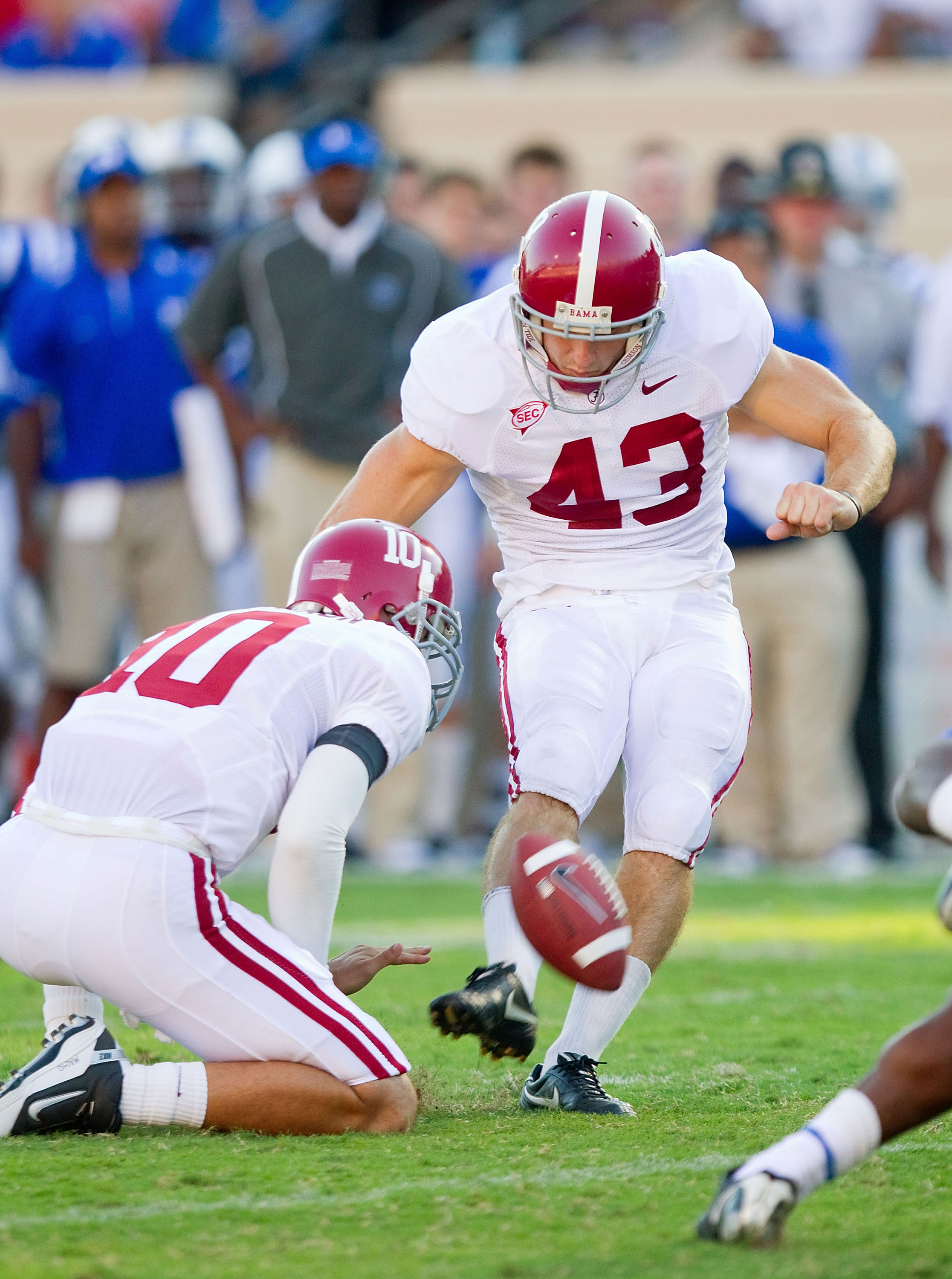 Tide QB AJ McCarron featured on cover for Sports Illustrated's 2012 college  football preview in 2023