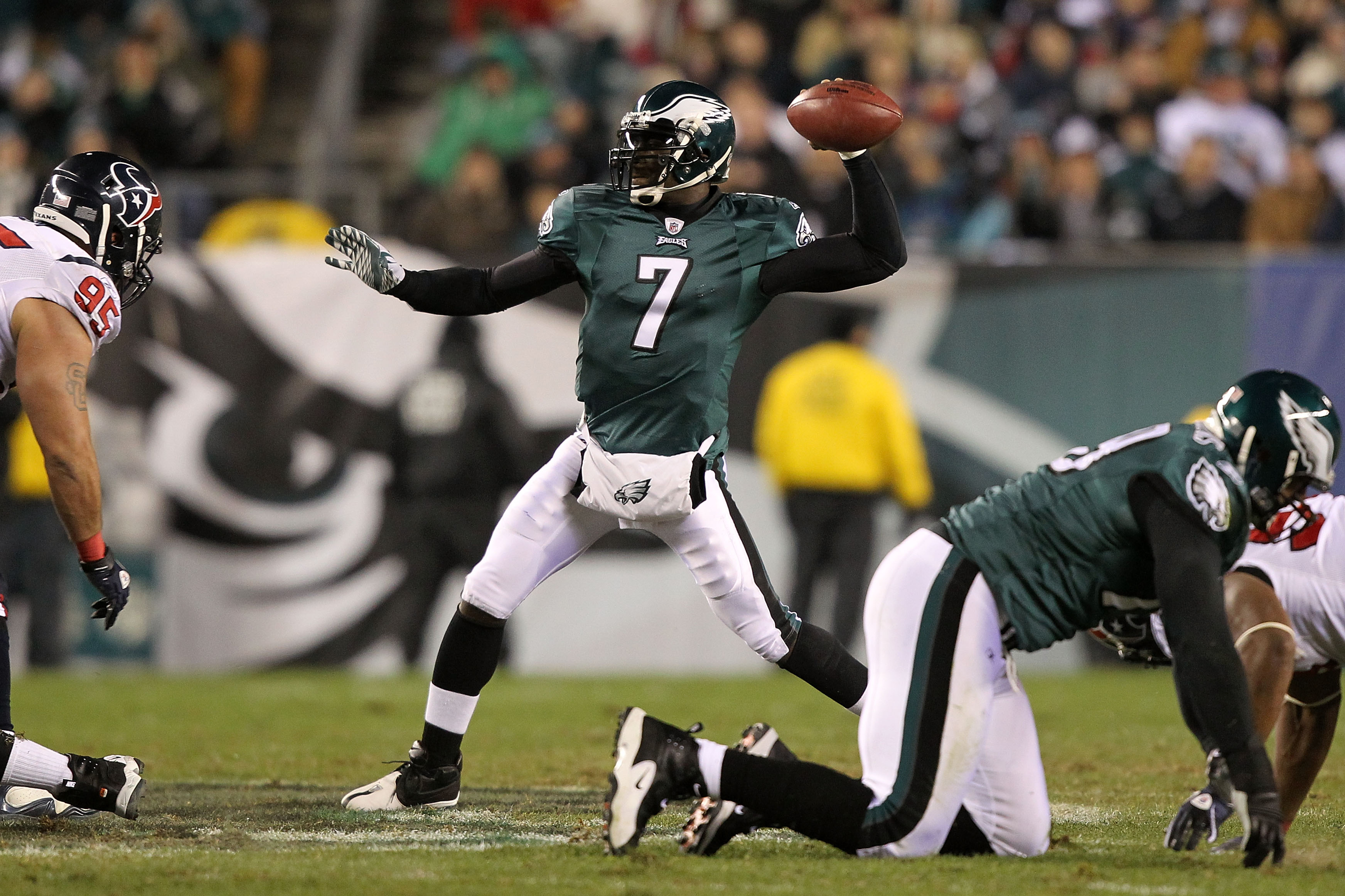 Philadelphia Eagles: Michael Vick and Five MVPs In Their Win Over Houston  Texans, News, Scores, Highlights, Stats, and Rumors