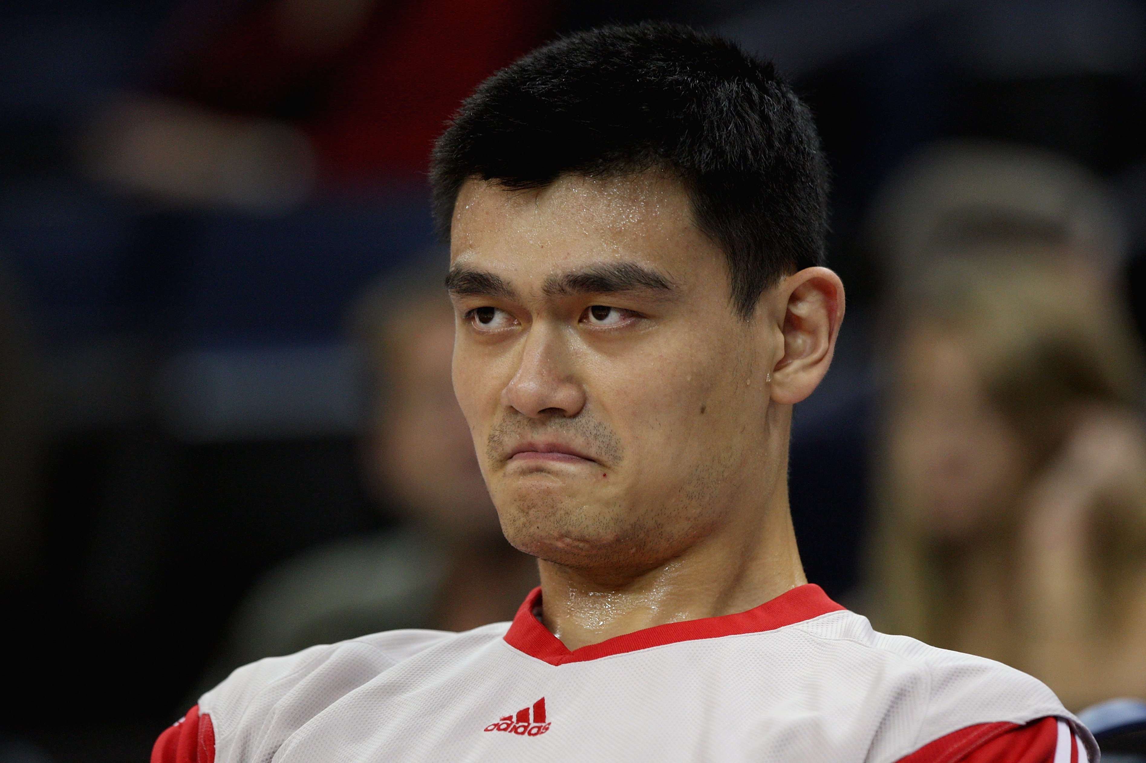 NBA Trade Rumors: 10 Reasons The Houston Rockets Should Trade Yao Ming ...