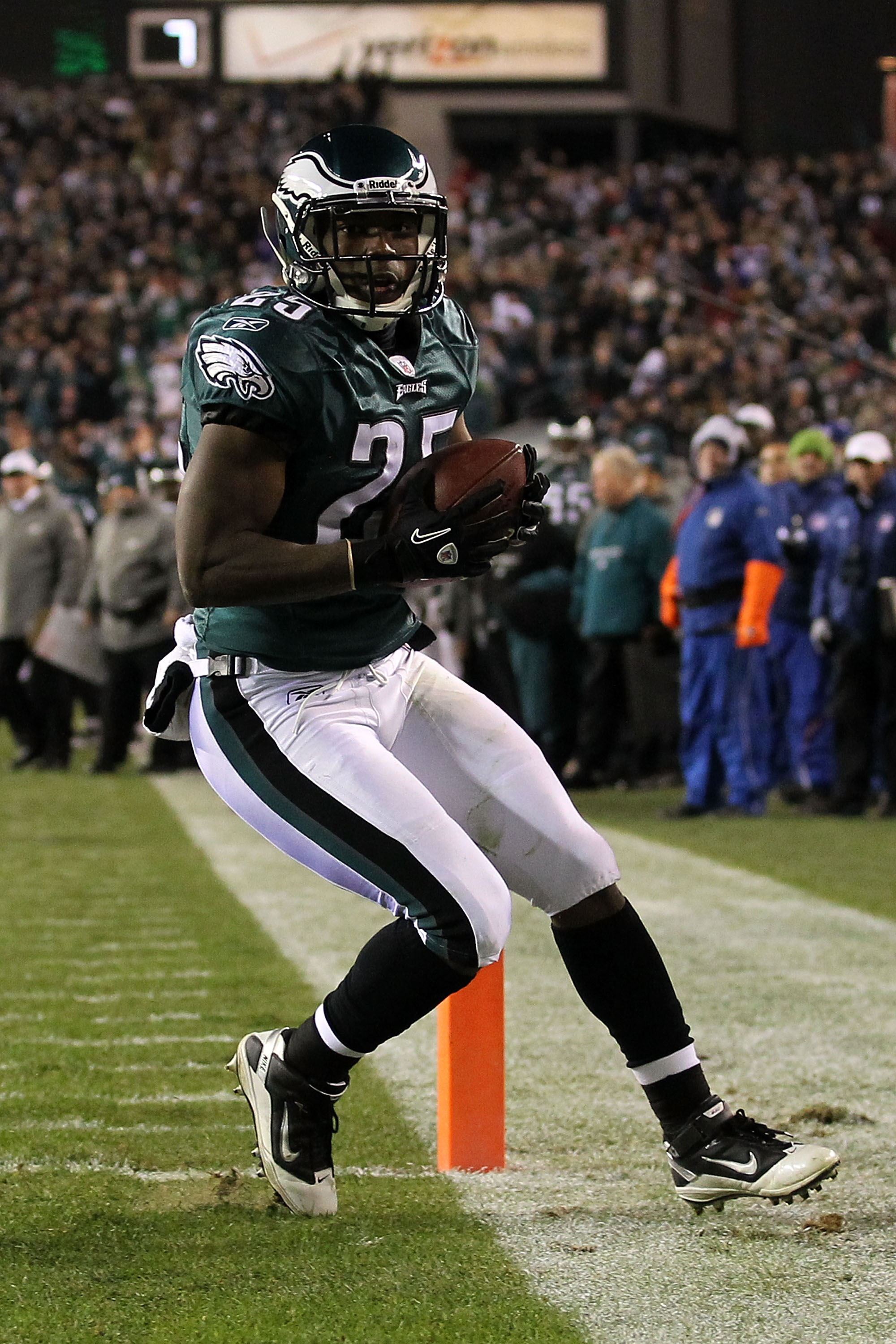 Philadelphia Eagles: Michael Vick and Five MVPs In Their Win Over