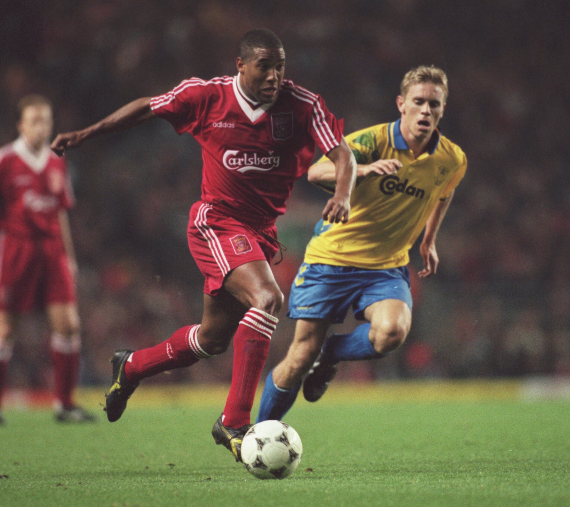 31 OCT 1995:  JOHN BARNES OF LIVERPOOL IN ACTION  DURING THE 2ND ROUND 2ND LEG UEFA CUP MATCH AGAINST BRONDBY AT ANFIELD. BRONDBY WON 1-0.  Mandatory Credit: Clive Brunskill/ALLSPORT